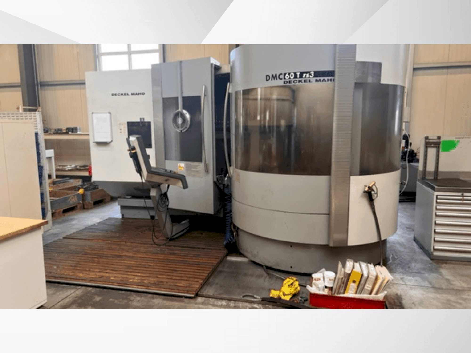 Vue de face de la machine DMG DMC 60 T rs3