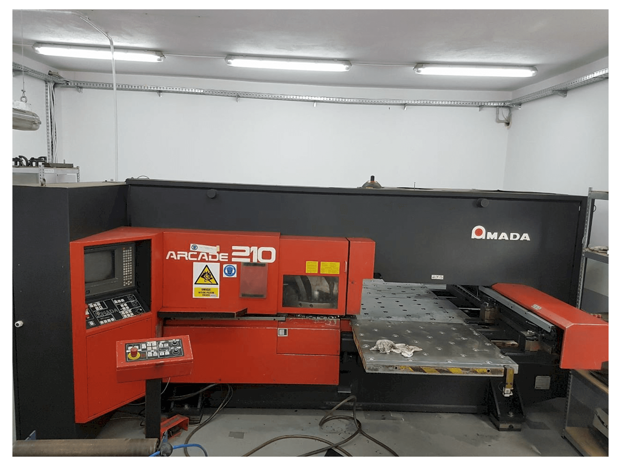 Front view of AMADA ARCADE 210 machine