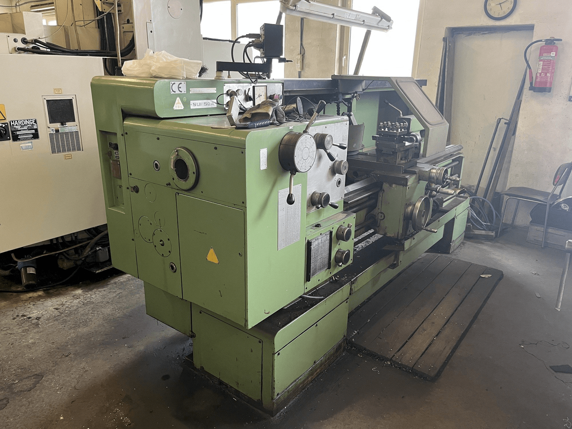 Vue latérale gauche de la machine TOS SUI 50A/1500
