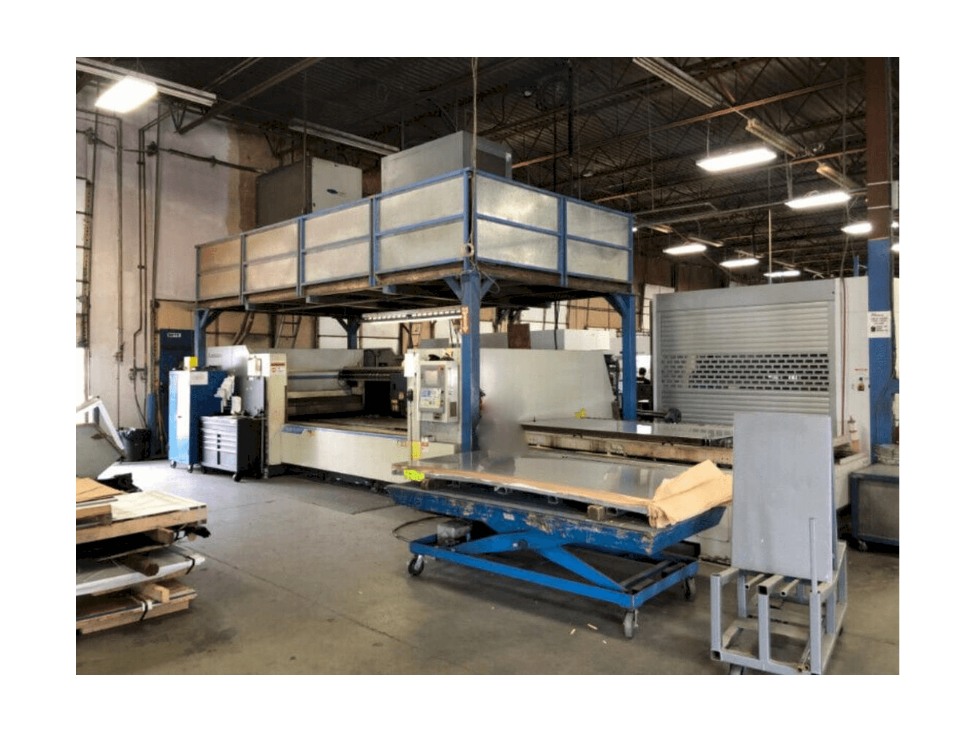 Front view of Mitsubishi ML3015LVP PLUS 40CFX-A machine