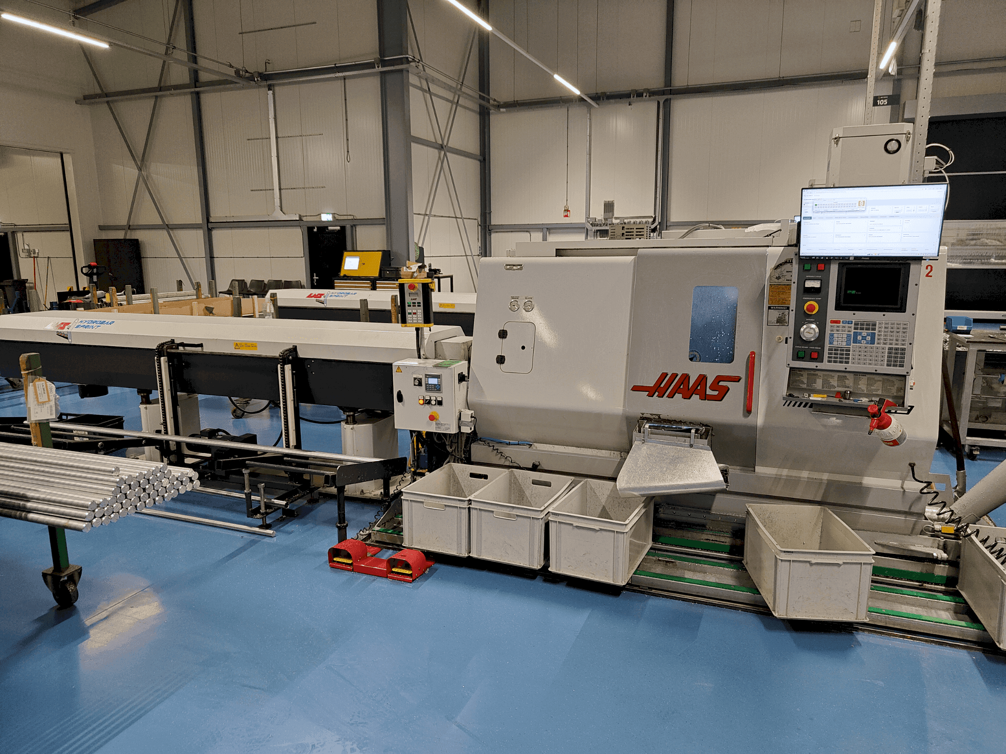 Vue de face de la machine HAAS TL-15BHE