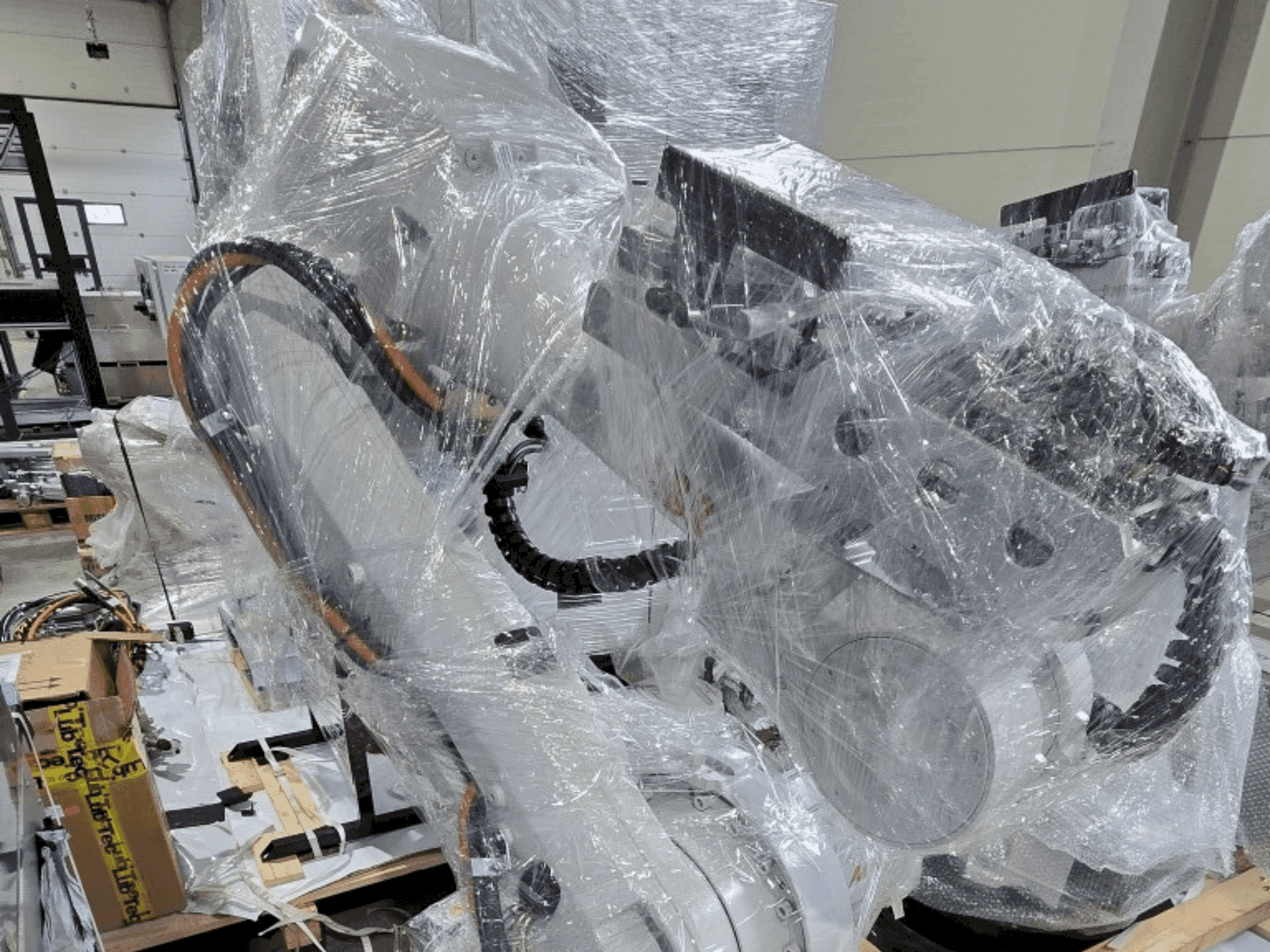 Vue de face de la machine ABB IRB 4600-45/2.05