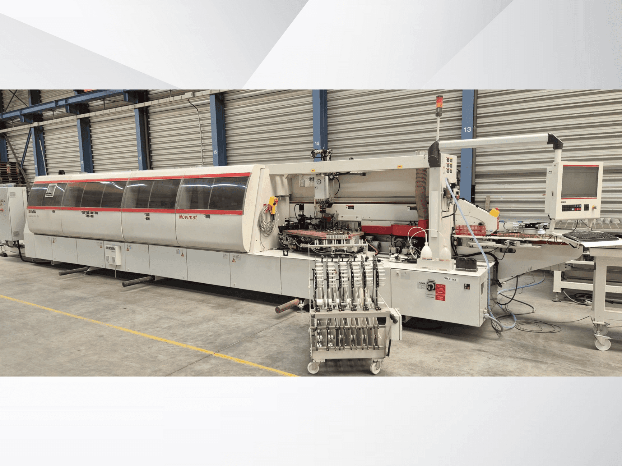 Vue de face de la machine IMA Novimat Concept / I / G80 / 440 / R3