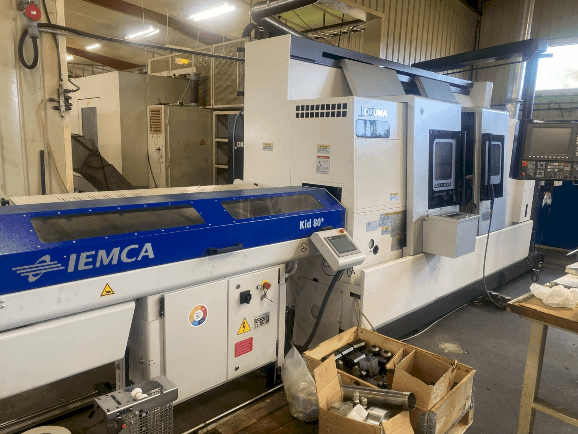 Vue de face de la machine Okuma LB 3000 EX II with Iemca KID 80
