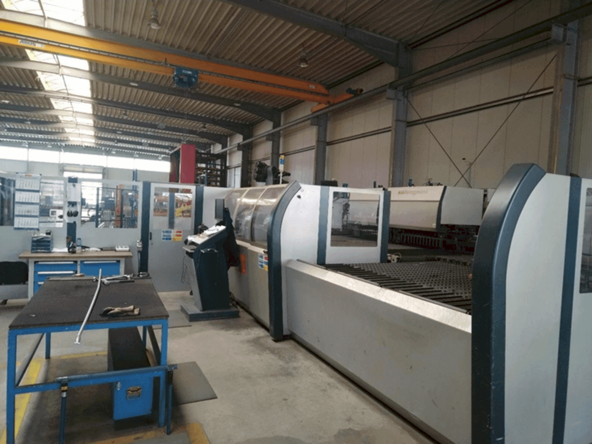 Vue de face de la machine Salvagnini S4X