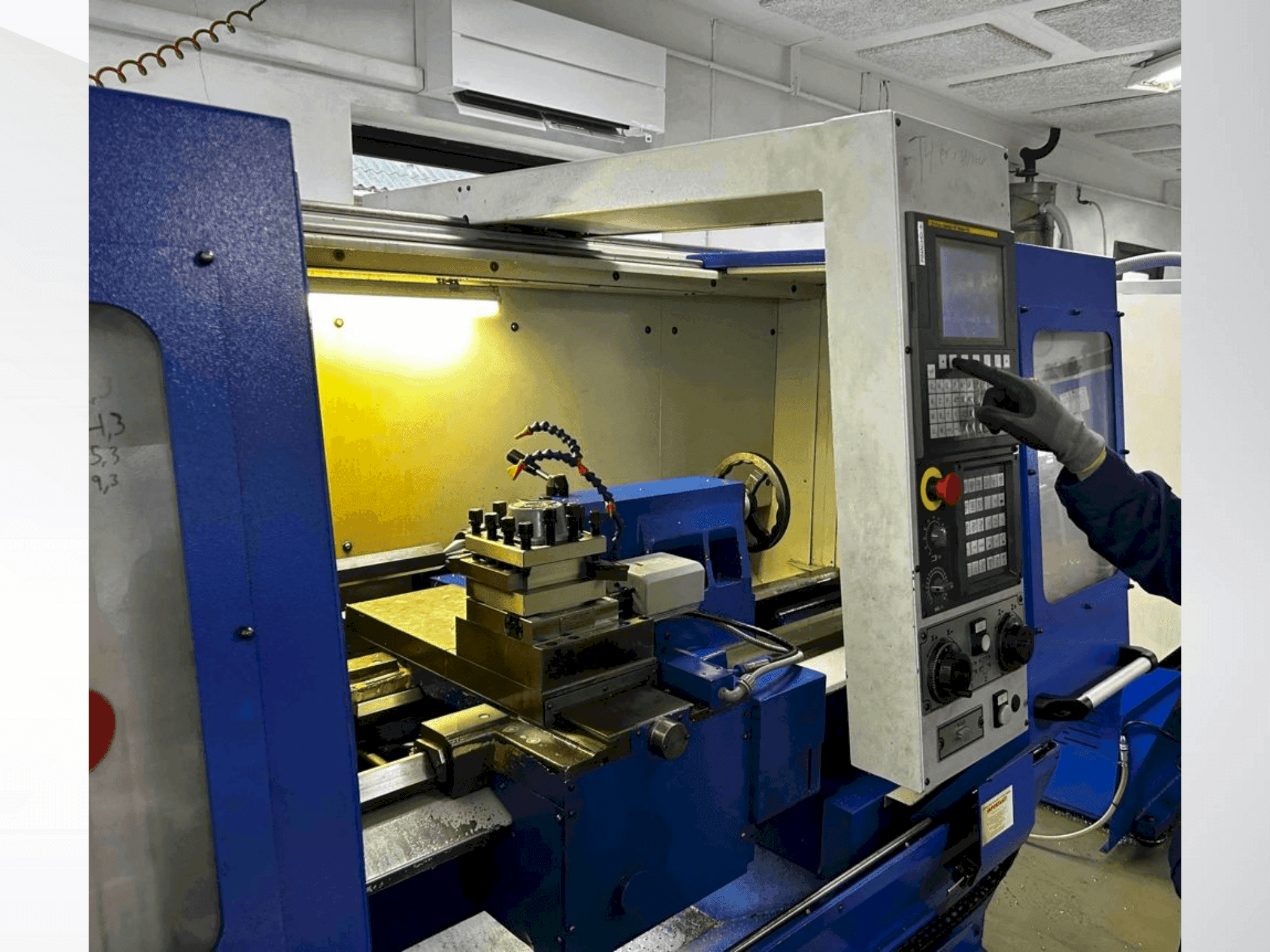 Vue de face de la machine Pinacho SMART 260