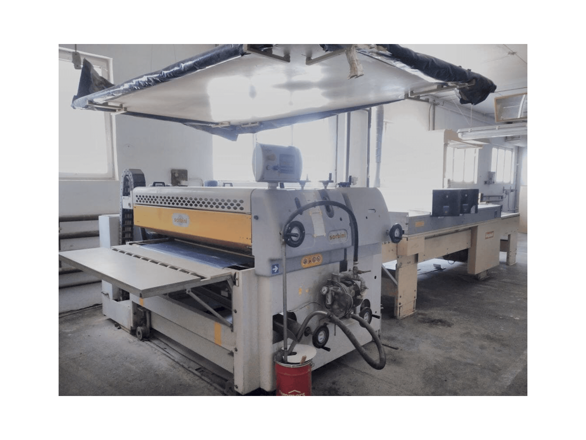 Vue de face de la machine SORBINI smartcoater sp1