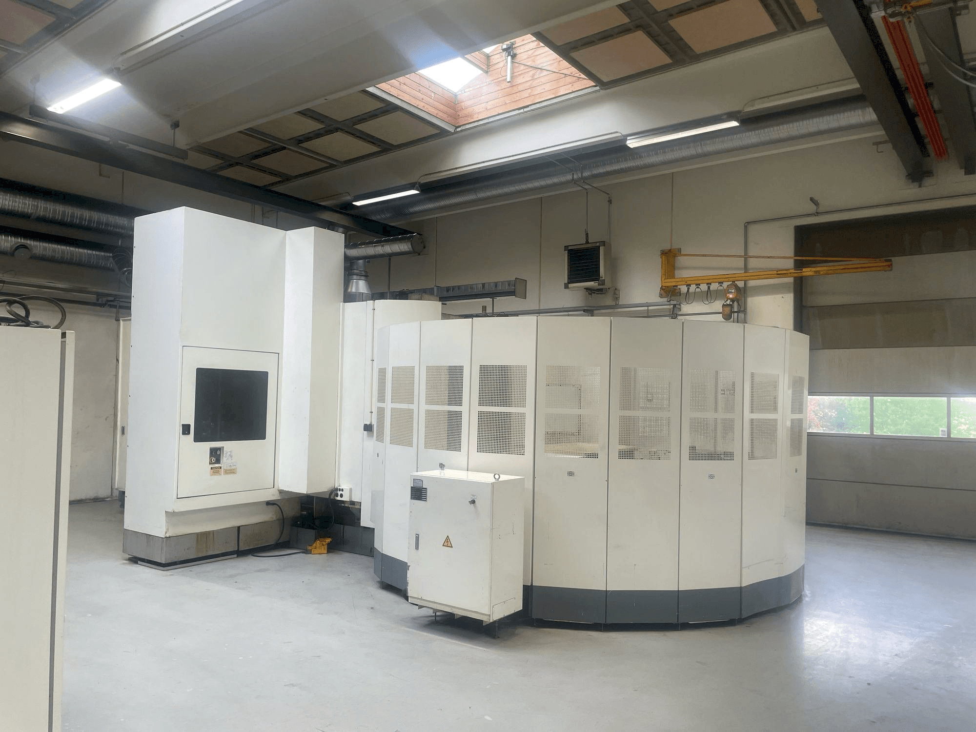 Vue de face de la machine Kitamura HX500i