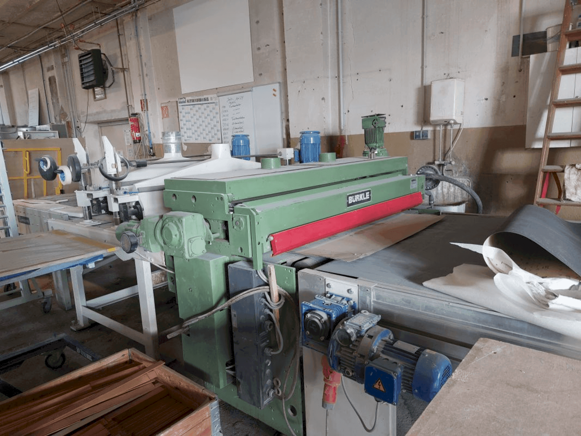 Vue de face de la machine BÜRKLE DAL 1 1300