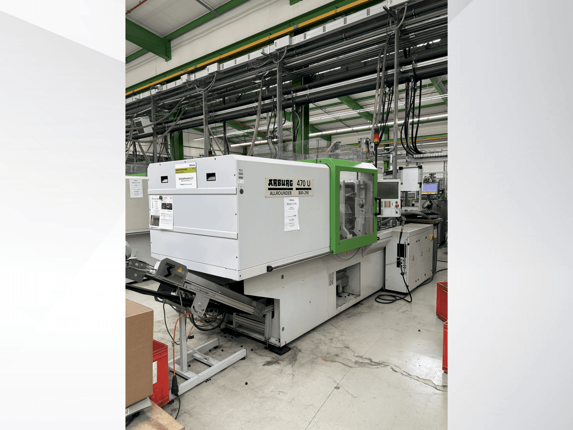 Vue de face de la machine Arburg 470 U / 800-290