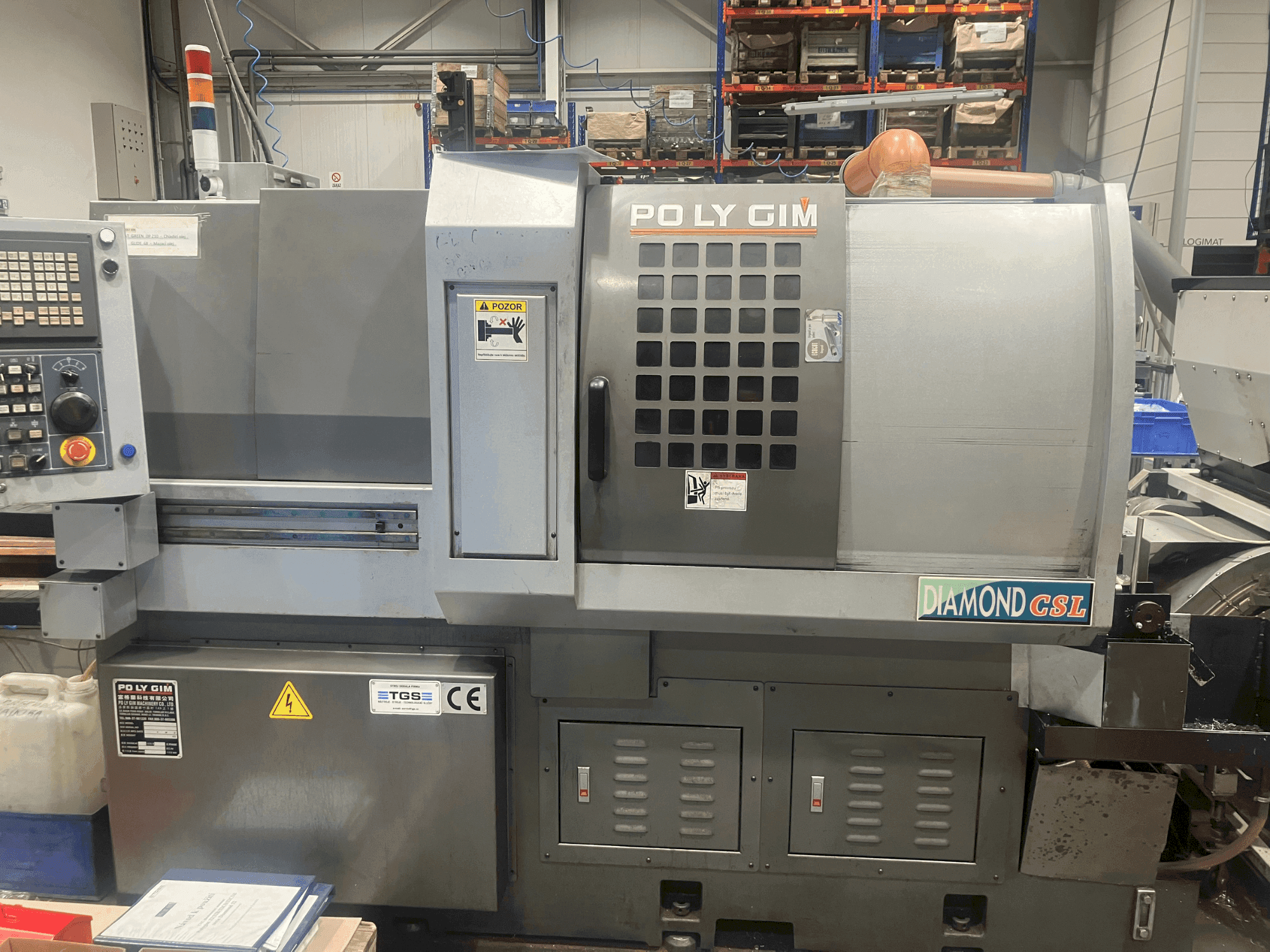 Vue de face de la machine PO LY GIM Diamond 32CSL