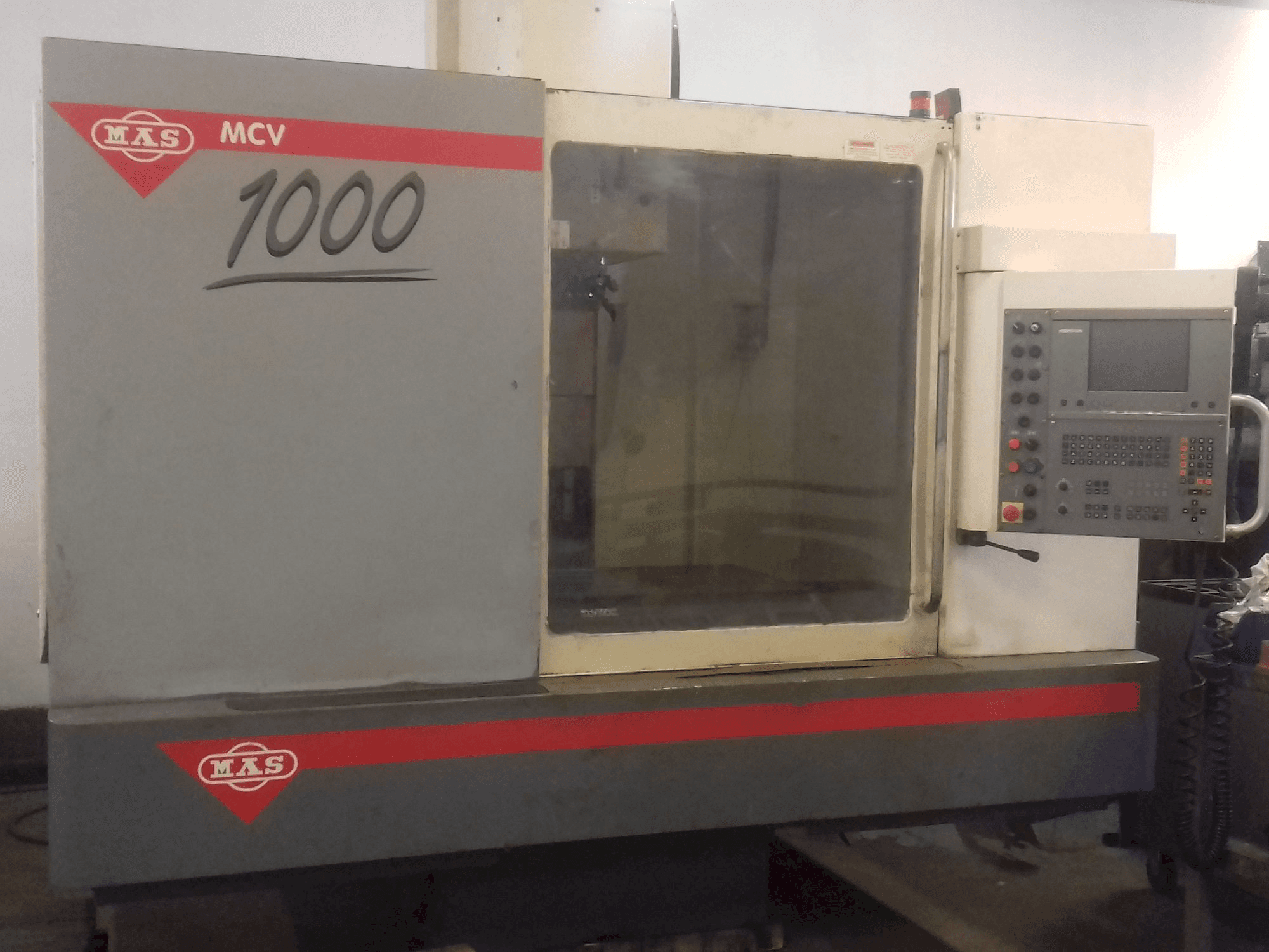 Front view of KOVOSVIT MAS MCV 1000 CNC machine