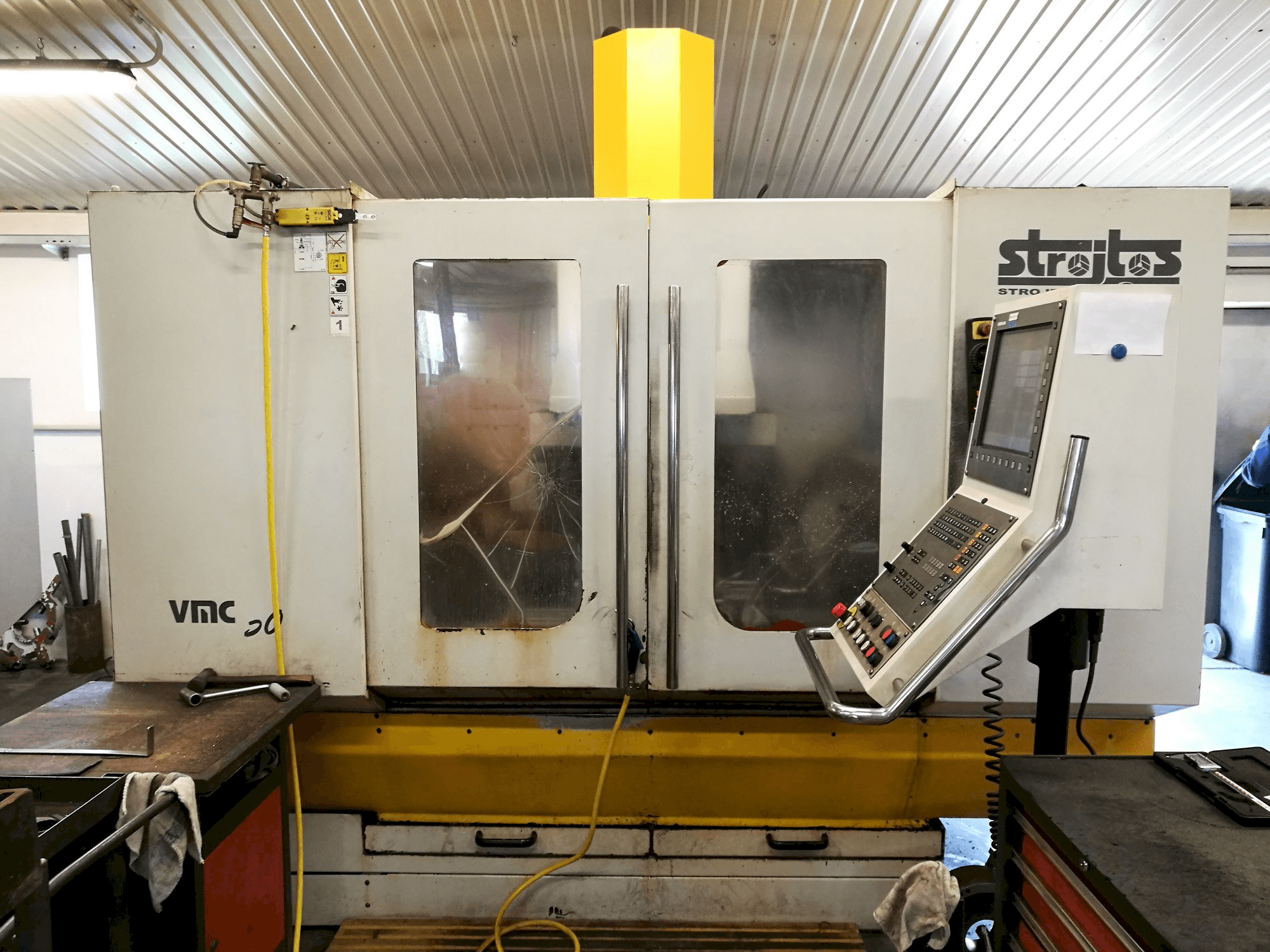 Front view of Strojtos VMC 50 machine