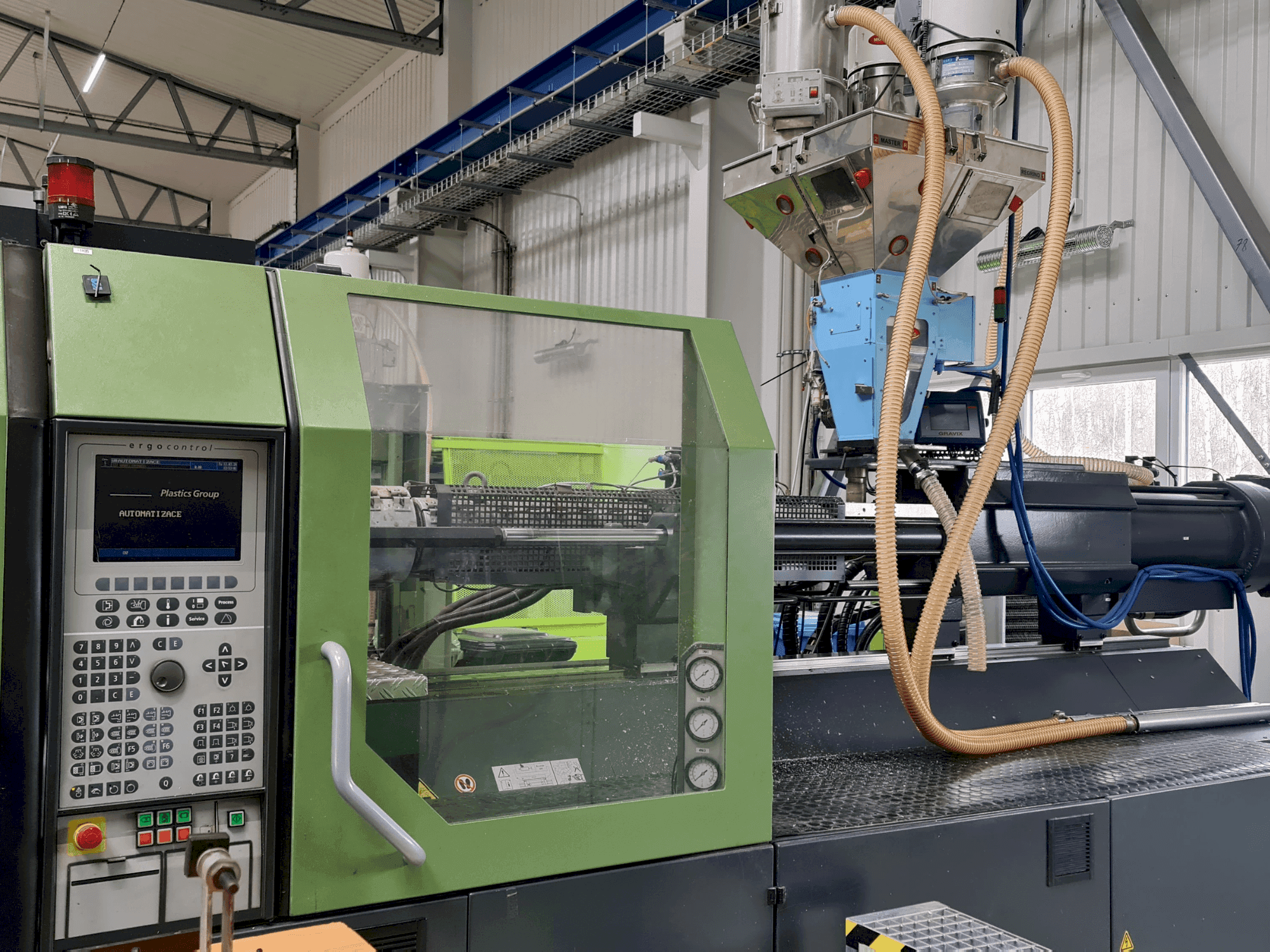 Vue latérale gauche de la machine DEMAG Concept 420/810-2300