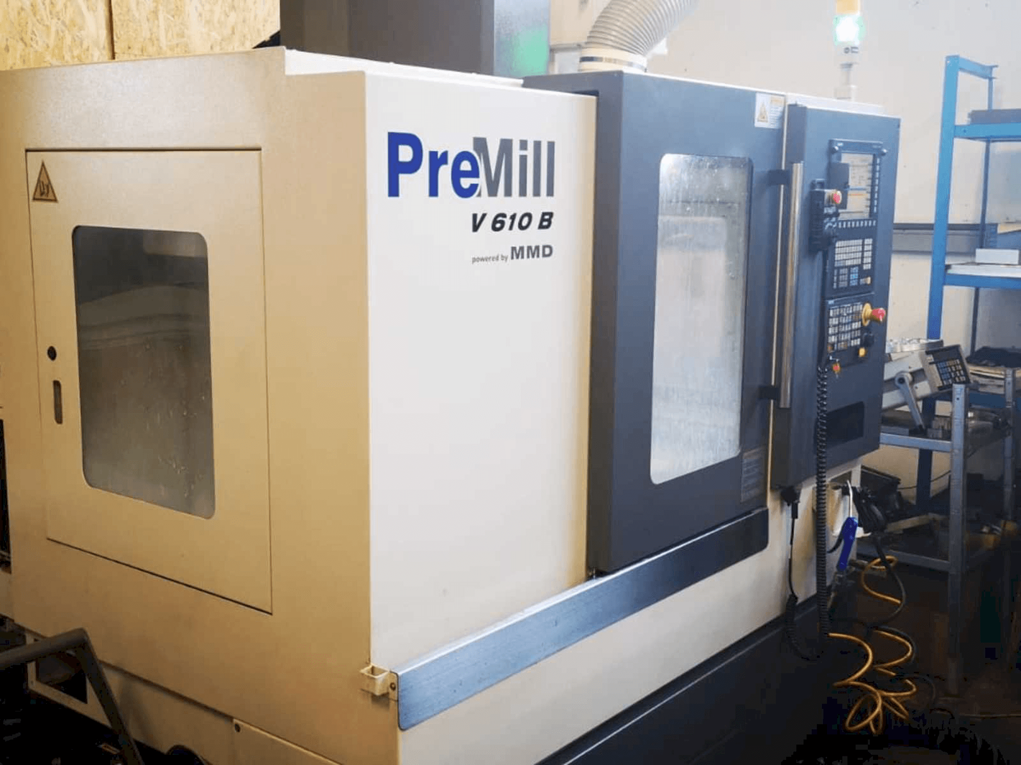 Vue de face de la machine PreMill V 610 B