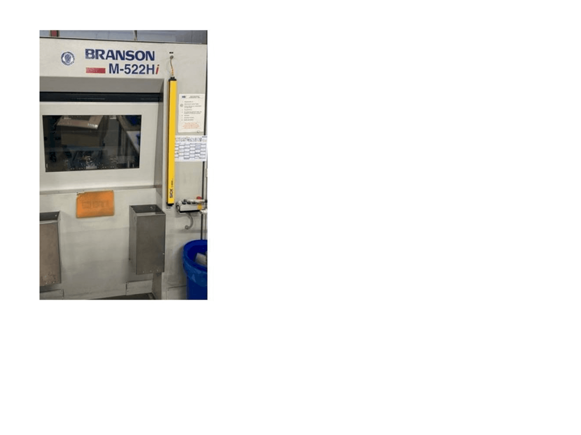 Vue de face de la machine BRANSON M-522Hi (2010)