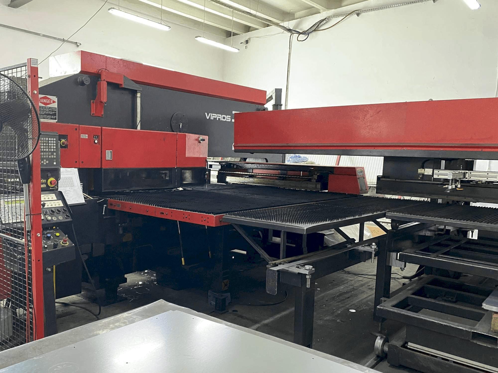 Front view of AMADA VIPROS 358 KING machine