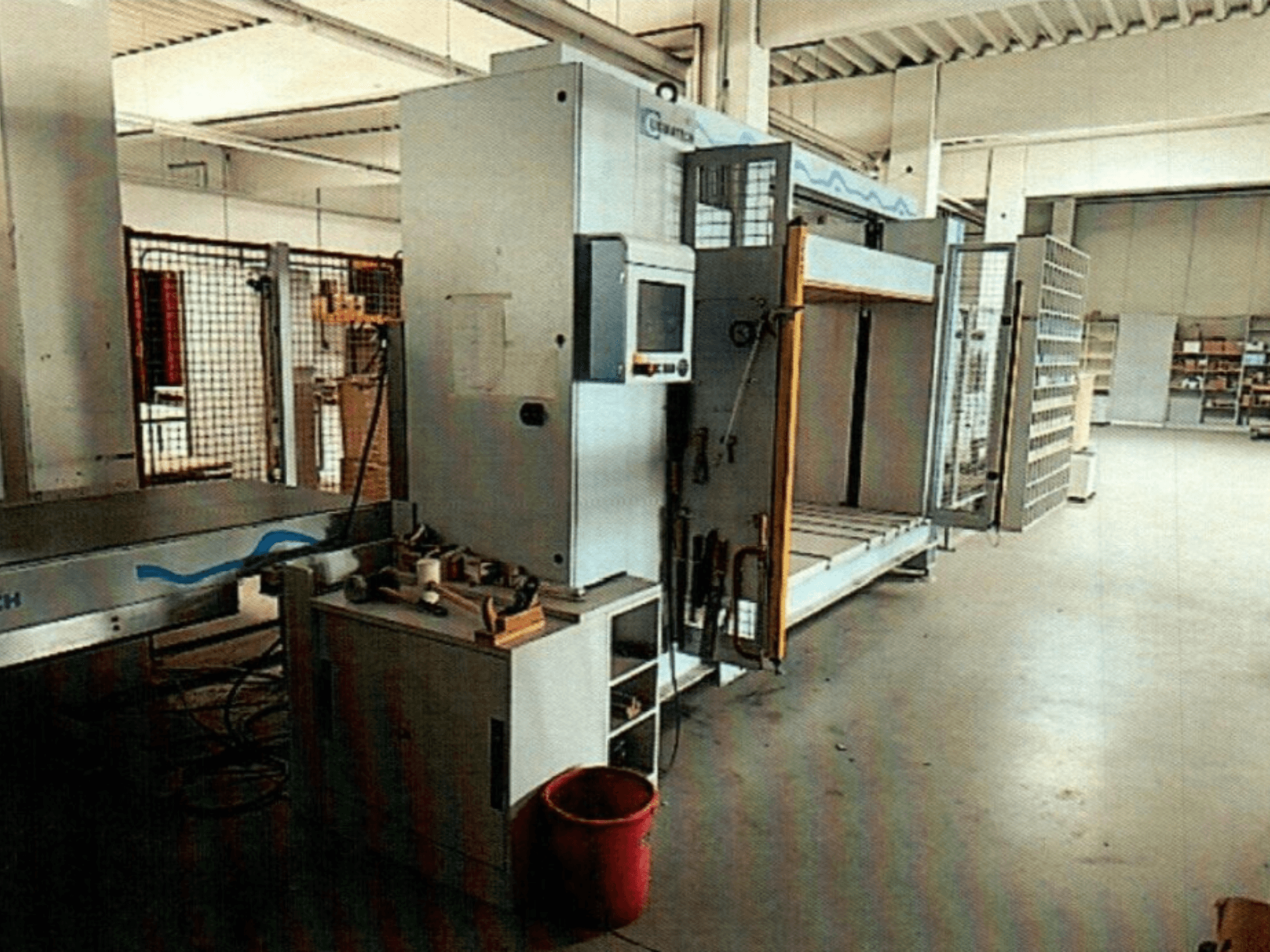Presse à plastifier LIGMATECH MPH 510/25/09 en configuration d'usine, vue de face avec accès ouvert et panneau de commande visible.