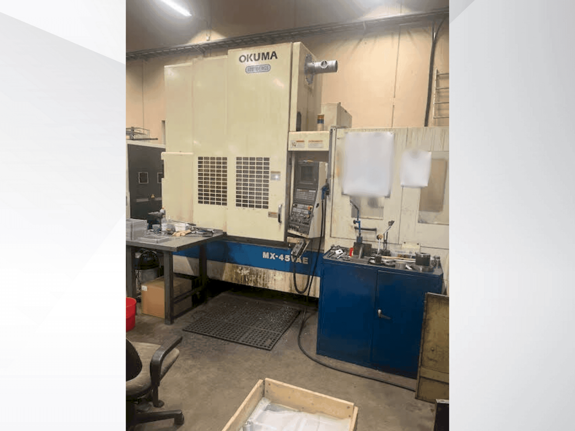 Vue de face de la machine Okuma MX-45VAE