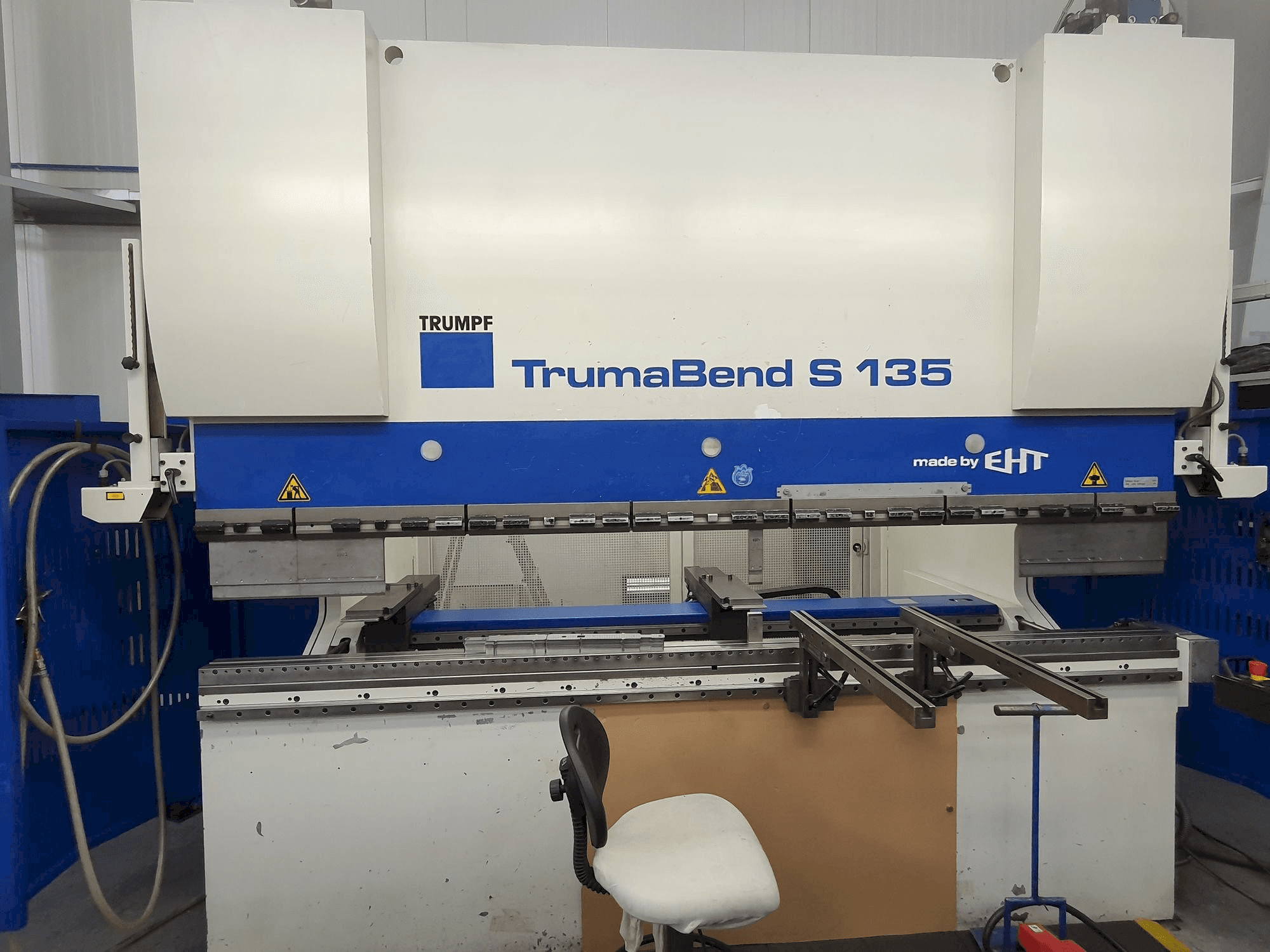 Front view of Trumpf TrumaBend S135 machine