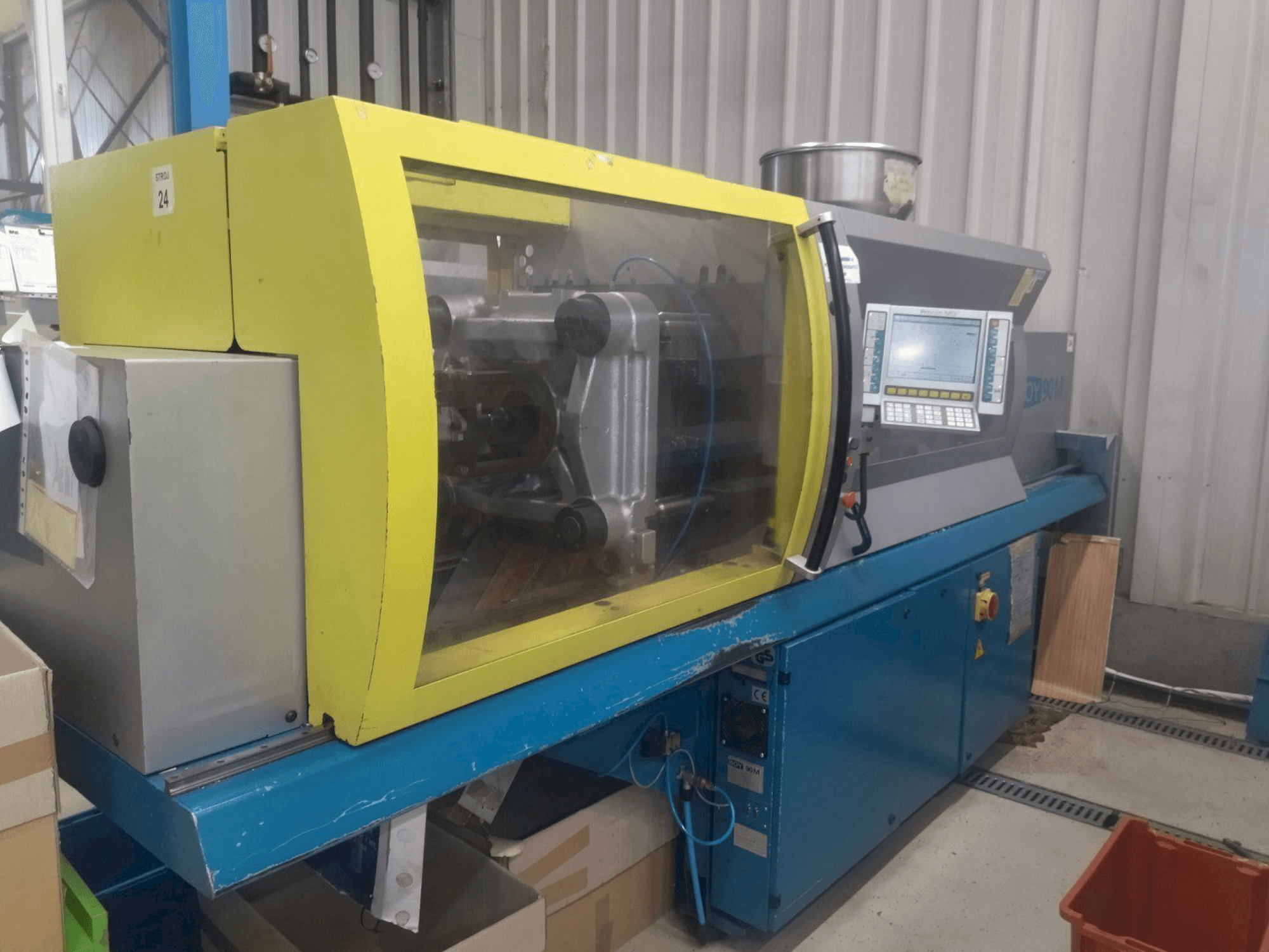 Front view of BOY 90M machine