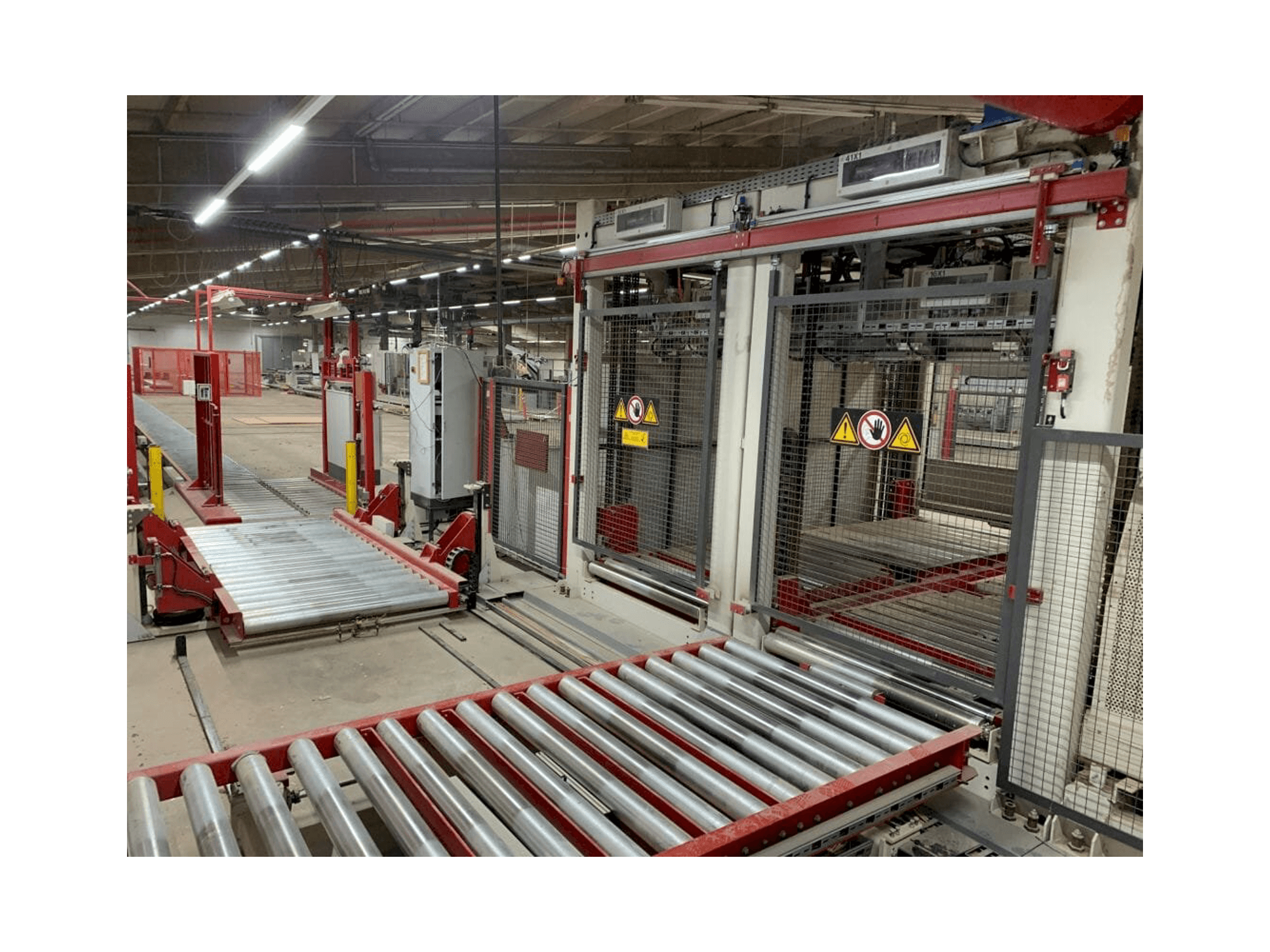 Vue de face de la machine IMA AM33 - 3000 /1300 Systems