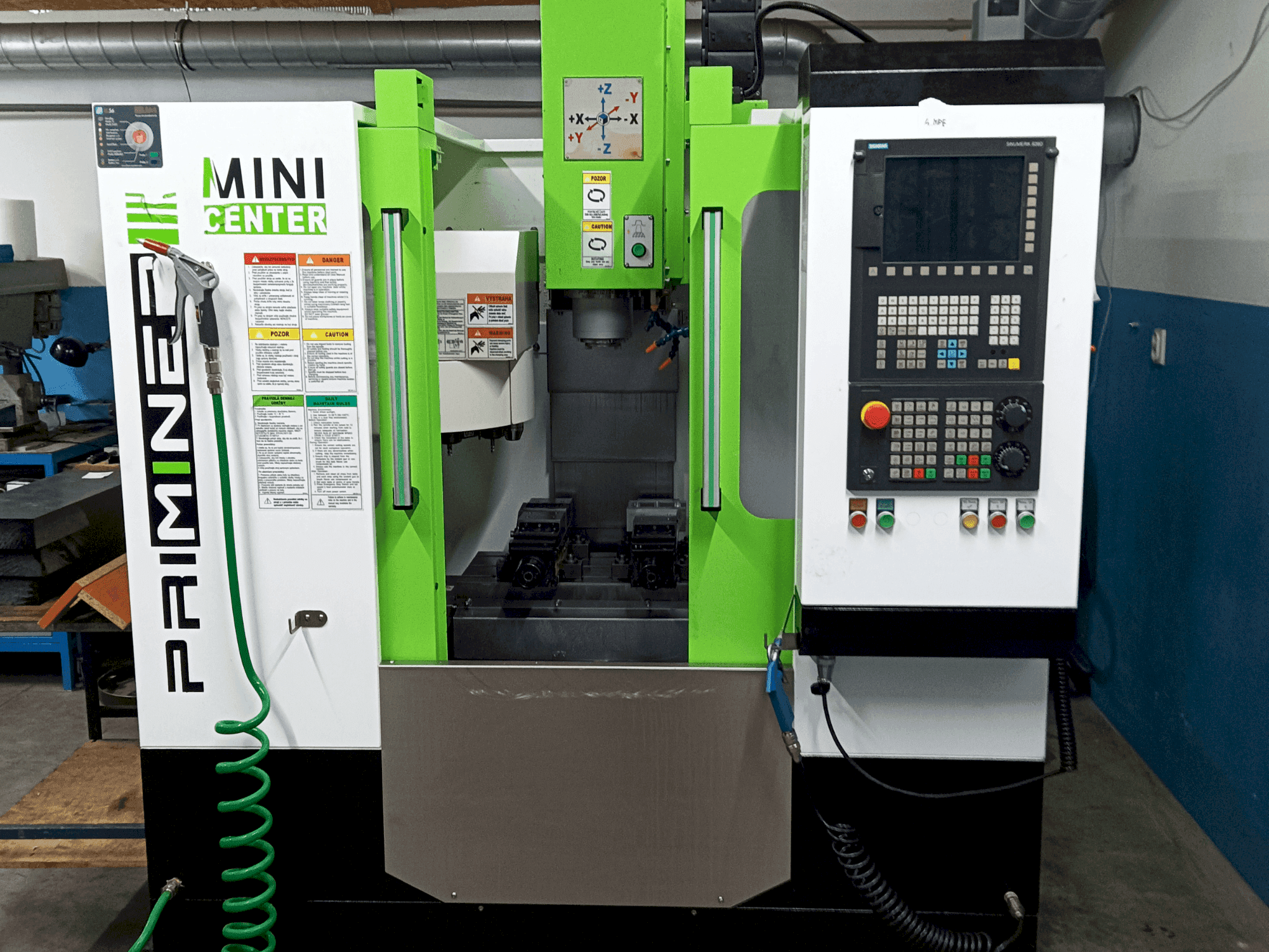 Vue de face de la machine Priminer MINI