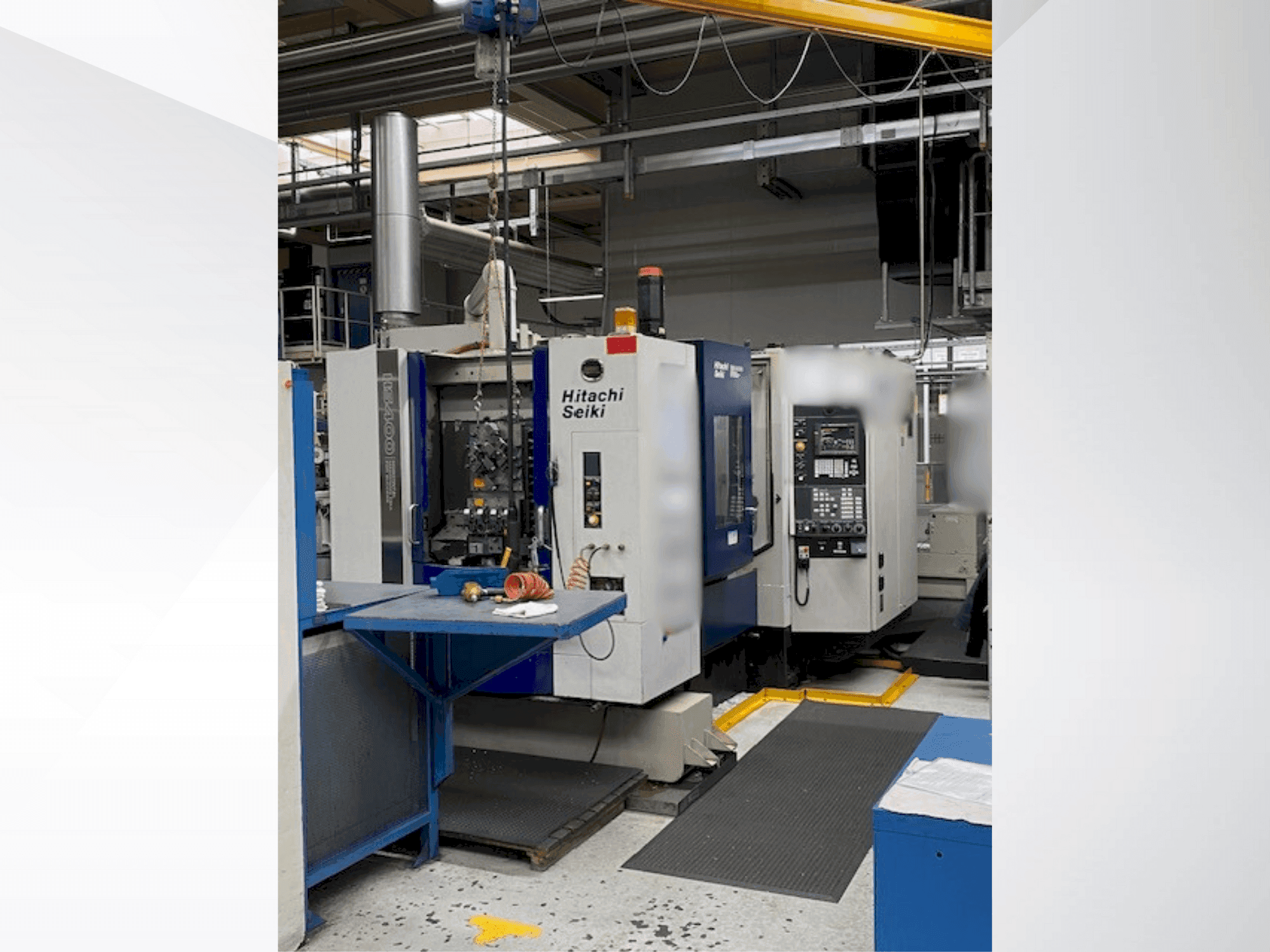 Vue de face de la machine HITACHI SEIKI HS 400