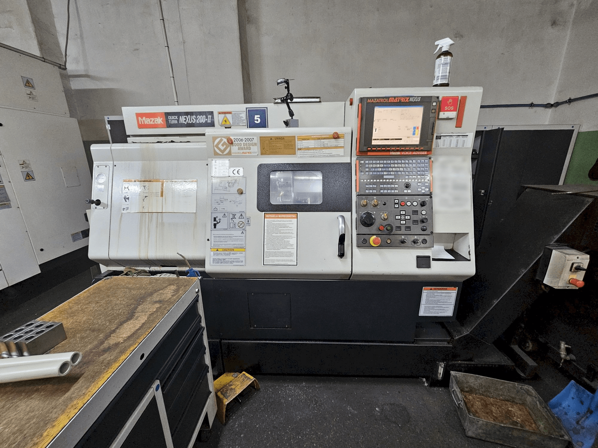 Vue de face de la machine Mazak QUICKTURN NEXUS 200-II