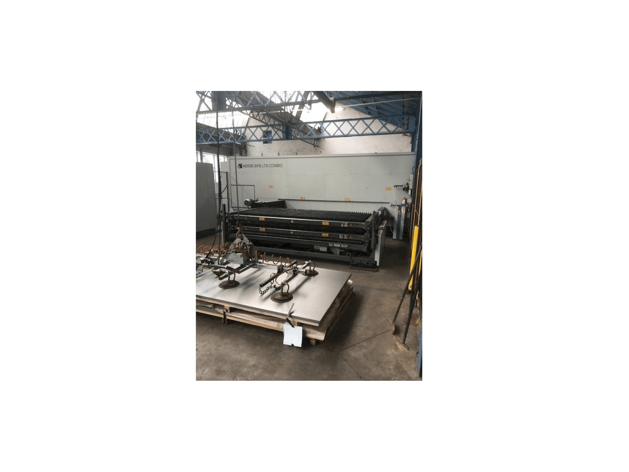 Front view of BLM Adige-Sys LT9 Combo machine