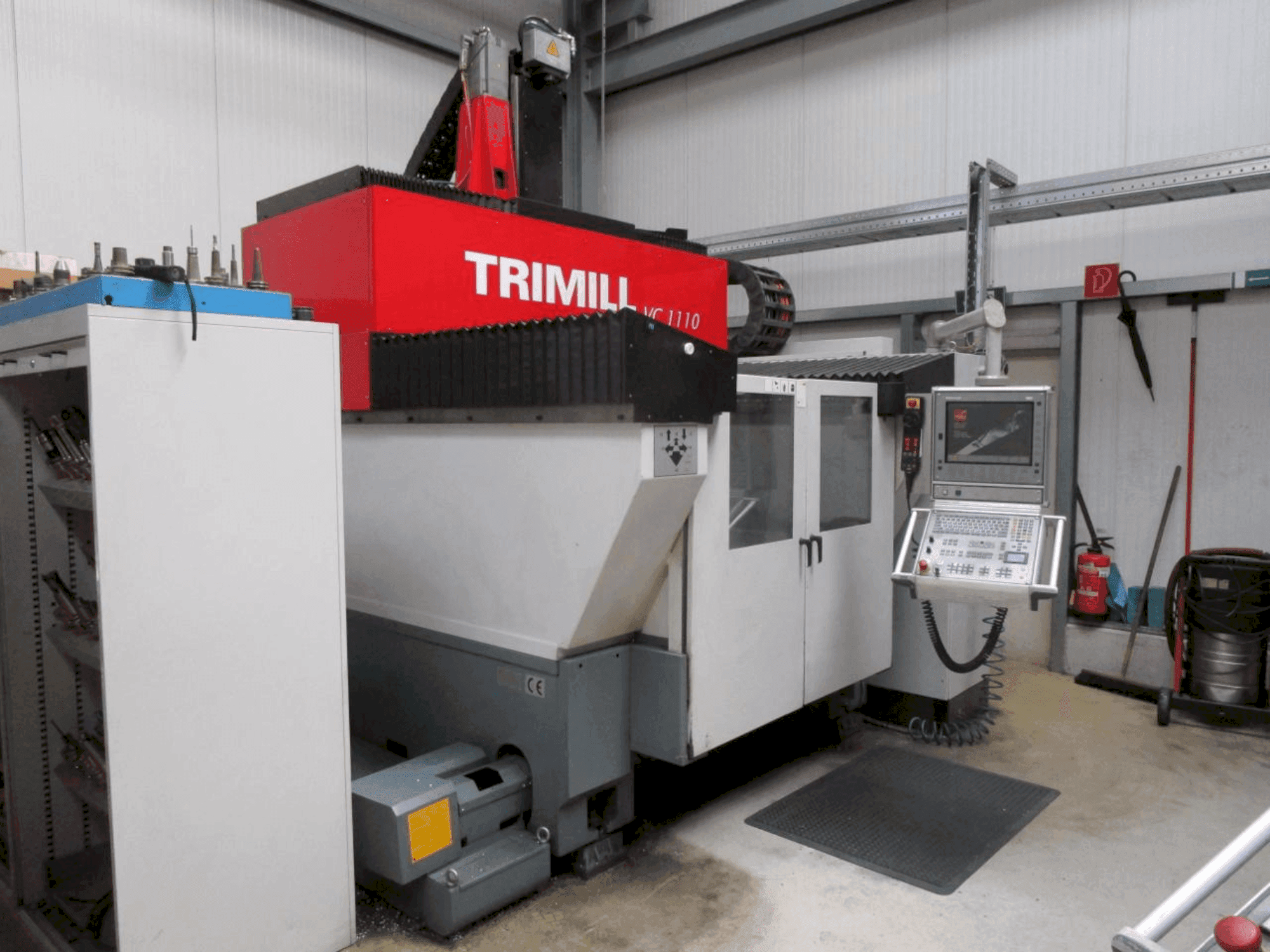 Vue de face de la machine TRIMILL VC1110