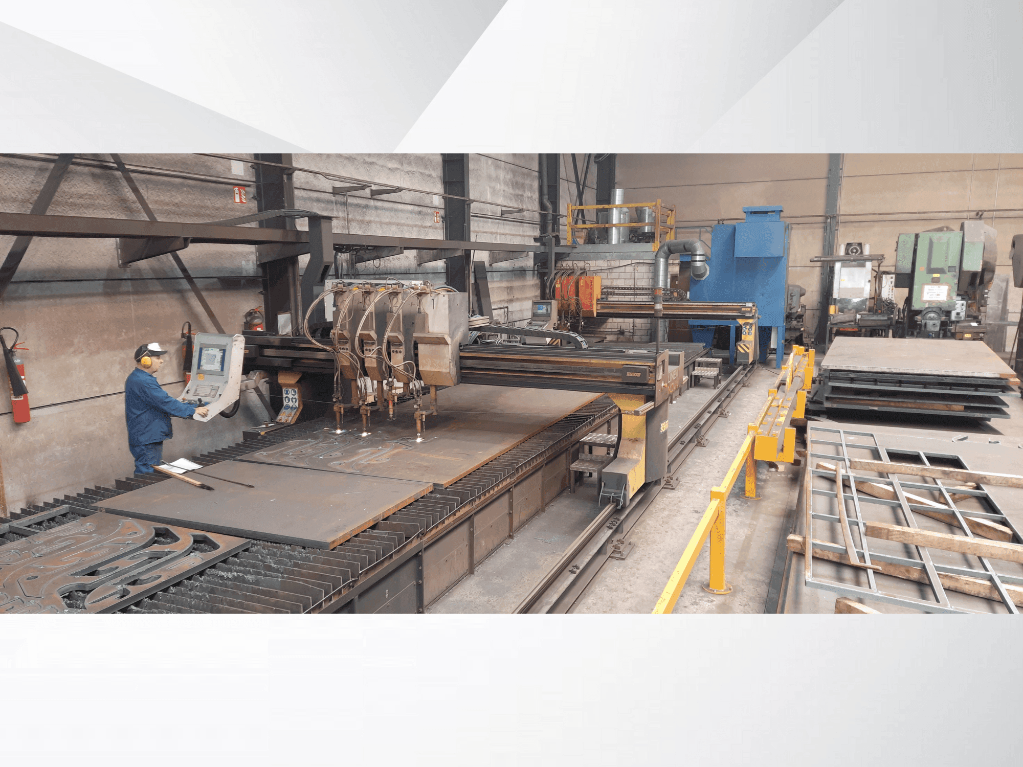 Vue de face de la machine SOITAAB Lineatech-Nova 40