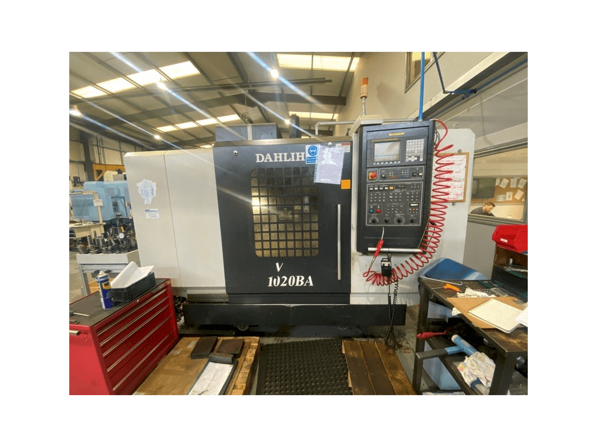 Front view of DAH LIH MCV 1020 BA machine