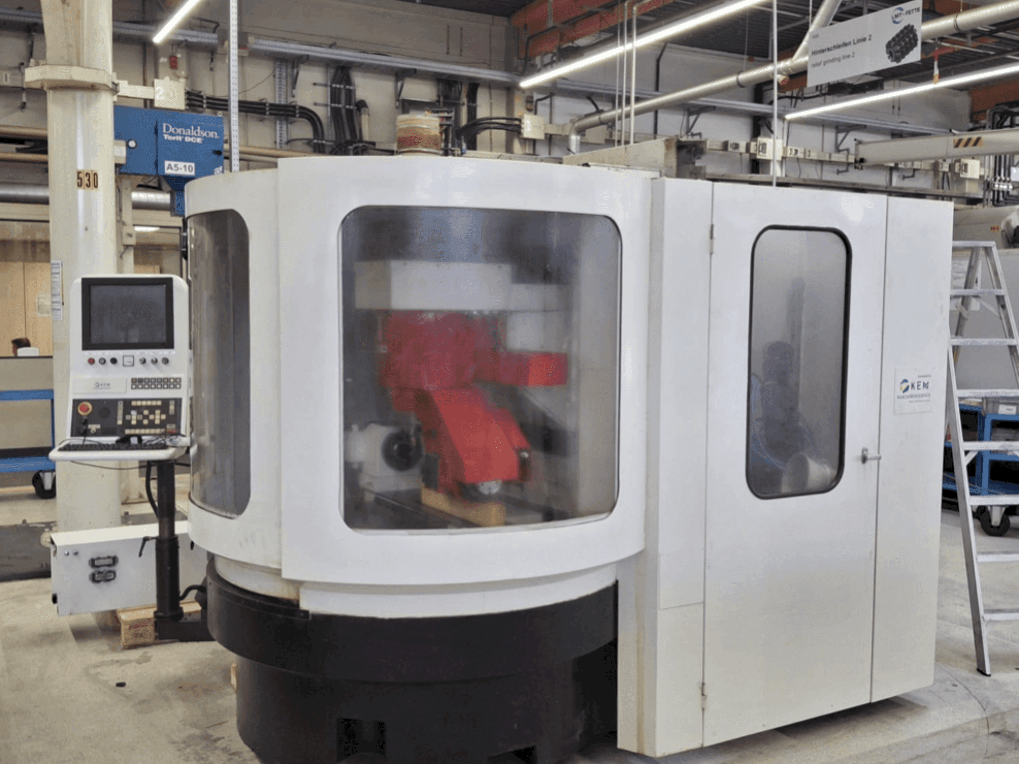 Vue de face de la machine SAACKE UWIID