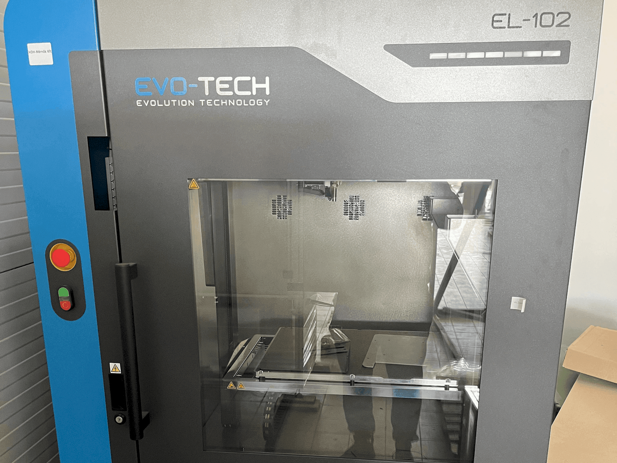 Vue de face de la machine EVO-tech EL-102 V2
