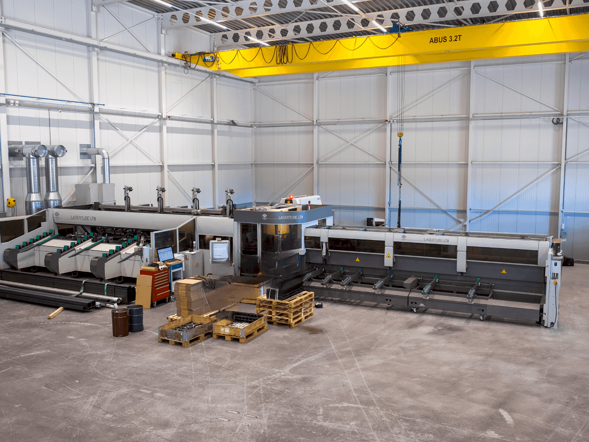 Vue de face de la machine BLM Adige LT8 4kW Co2