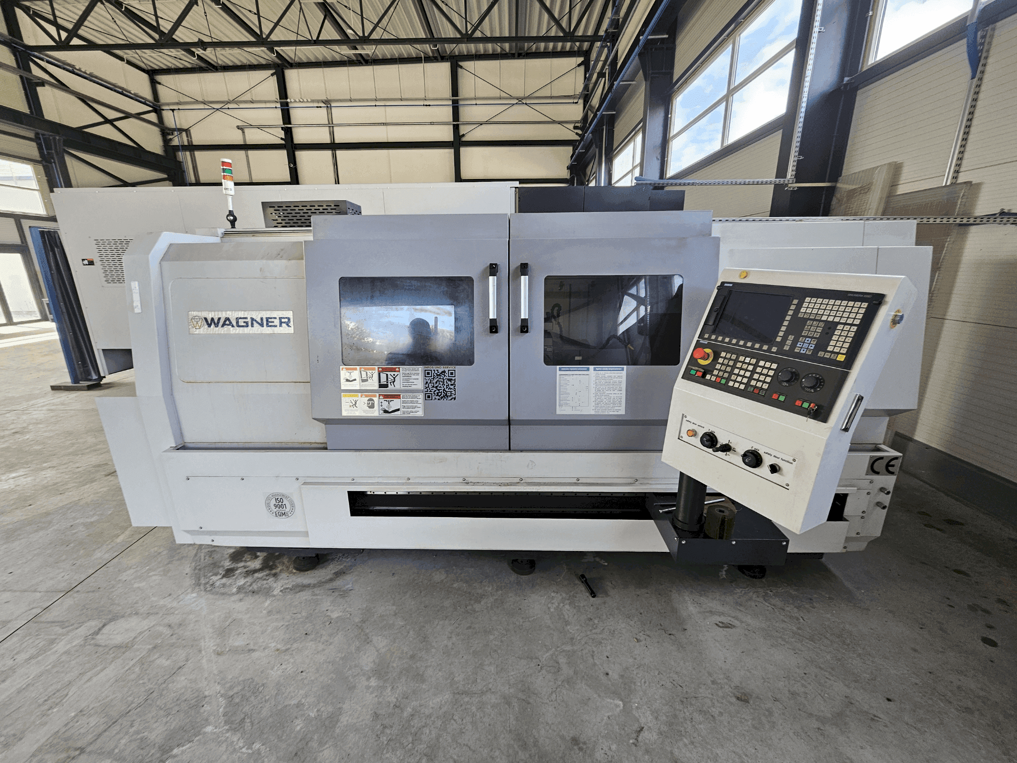 Vue de face de la machine WAGNER WDE 500 PLUS