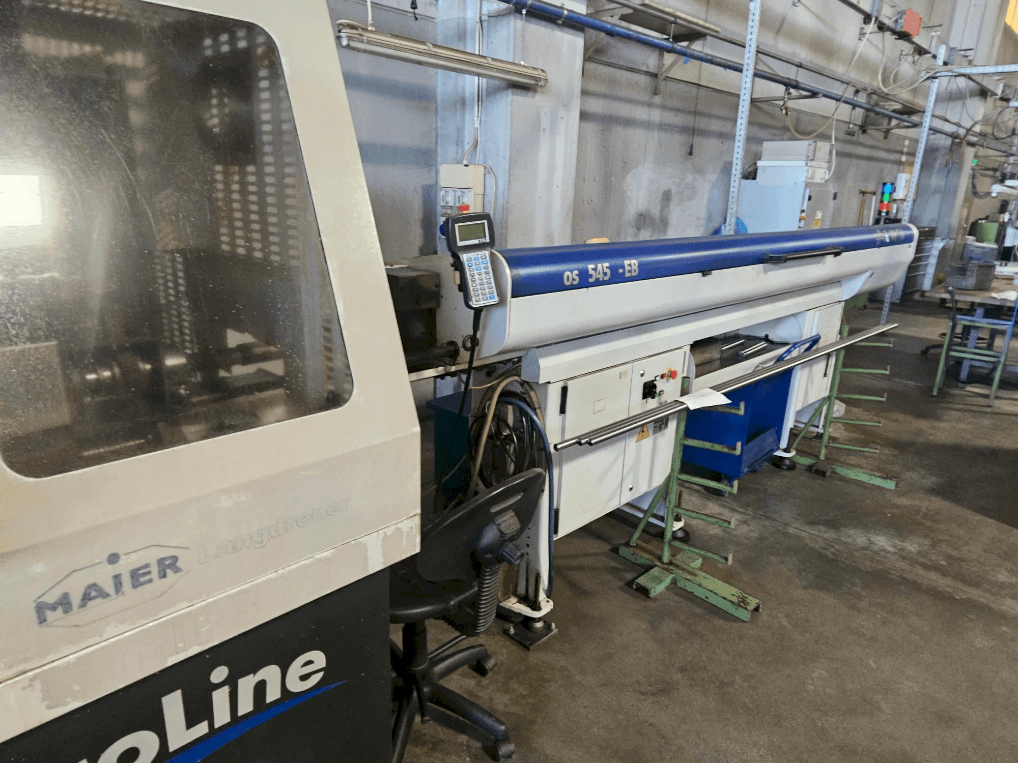 Vue de face de la machine Maier ML 32E
