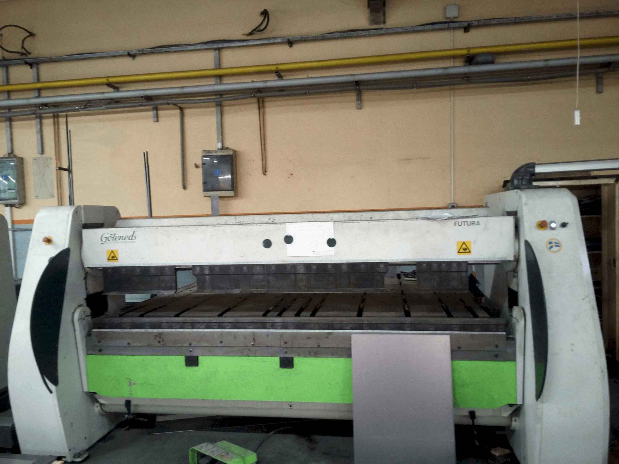 Front view of CIDAN Futura 25 machine