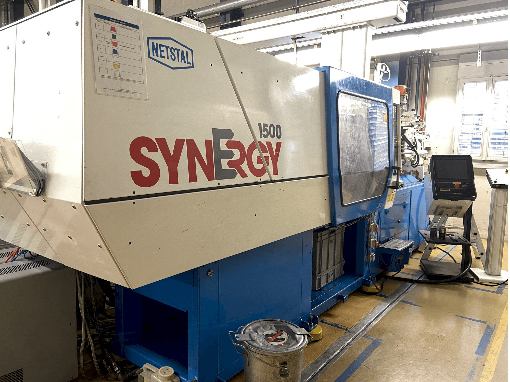 Front view of Netstal SYNERGY 1500 K 460 machine