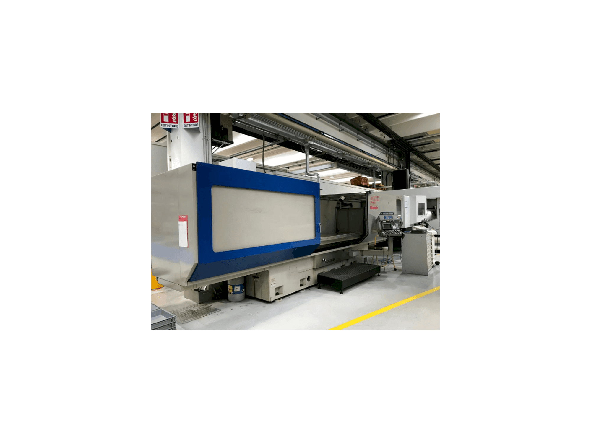 Vue latérale gauche de la machine OKAMOTO ACC 208ex