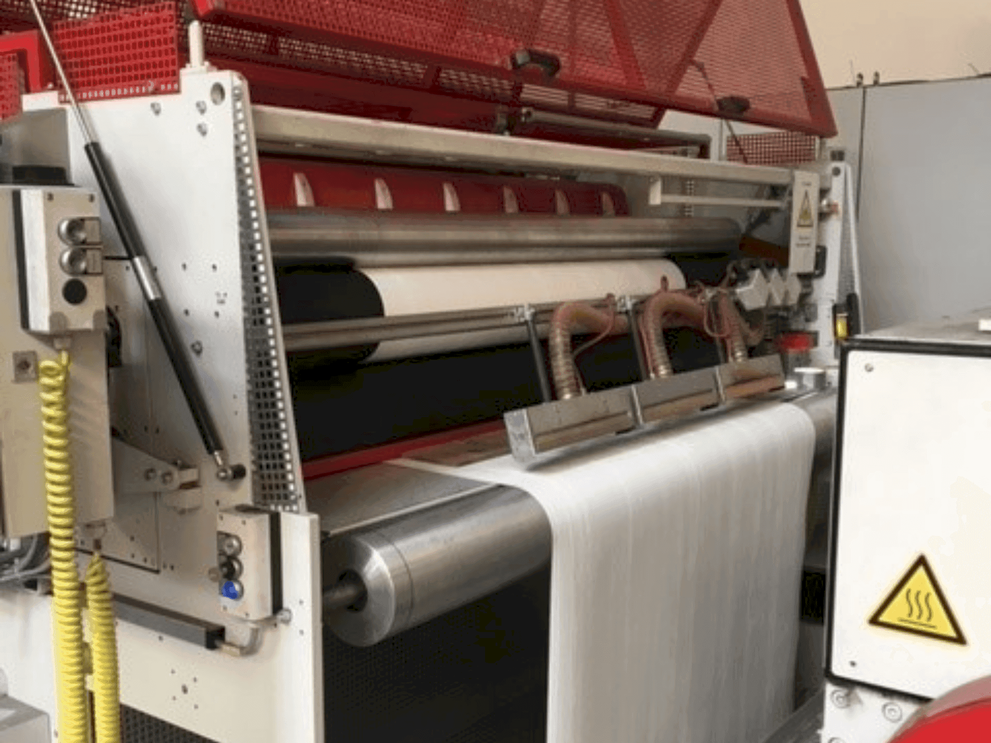 Vue de face de la machine HSM ABW-ROTA-2200