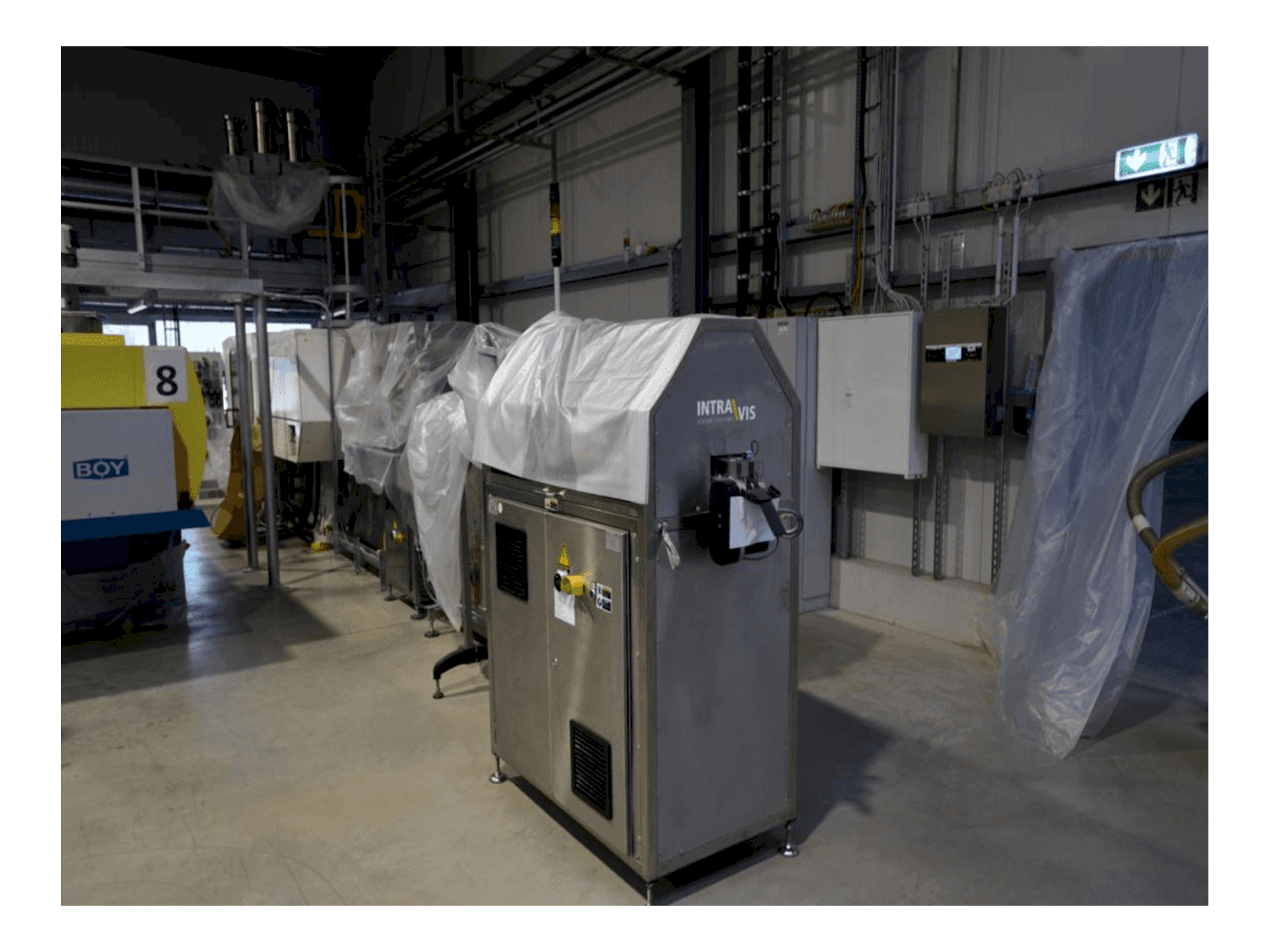 Vue de face de la machine INTRAVIS Capwatcher 6432