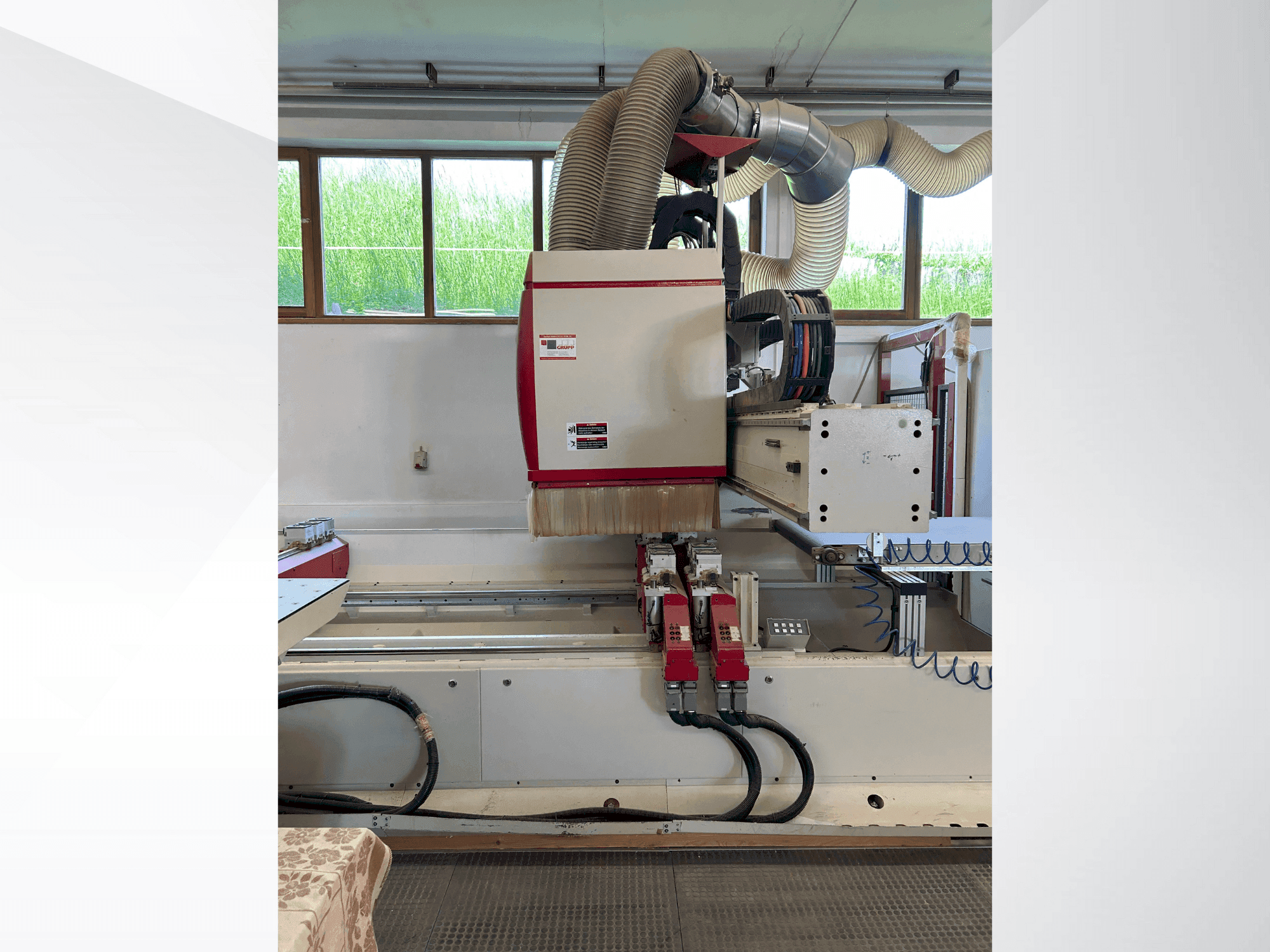 Vue de face de la machine IMA BIMA CUT 120/240