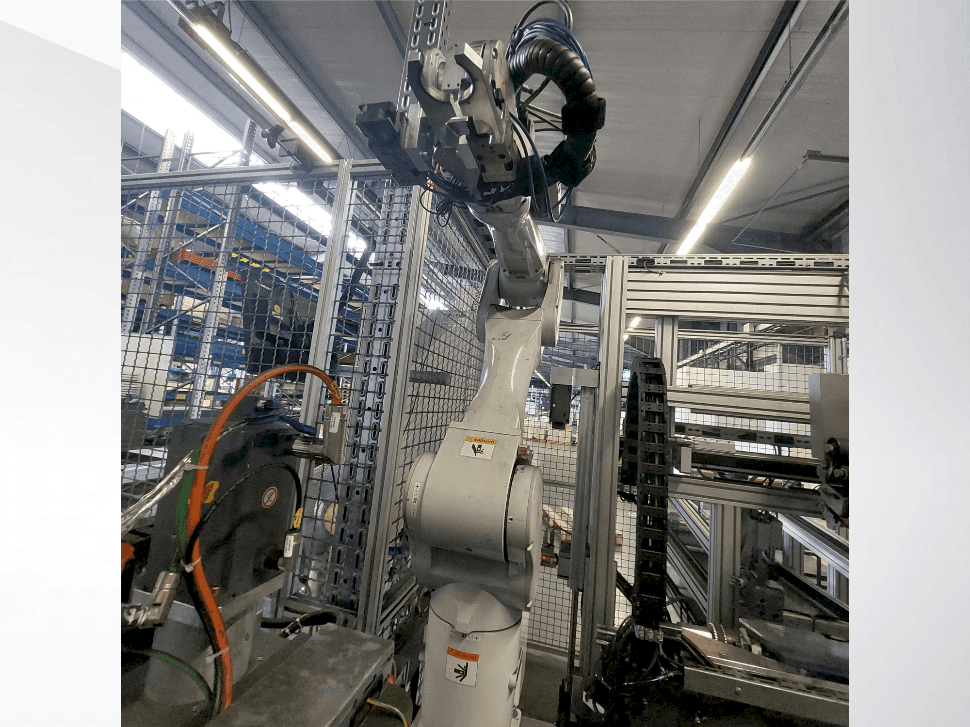 Vue de face de la machine EPSON C8A-1401 S