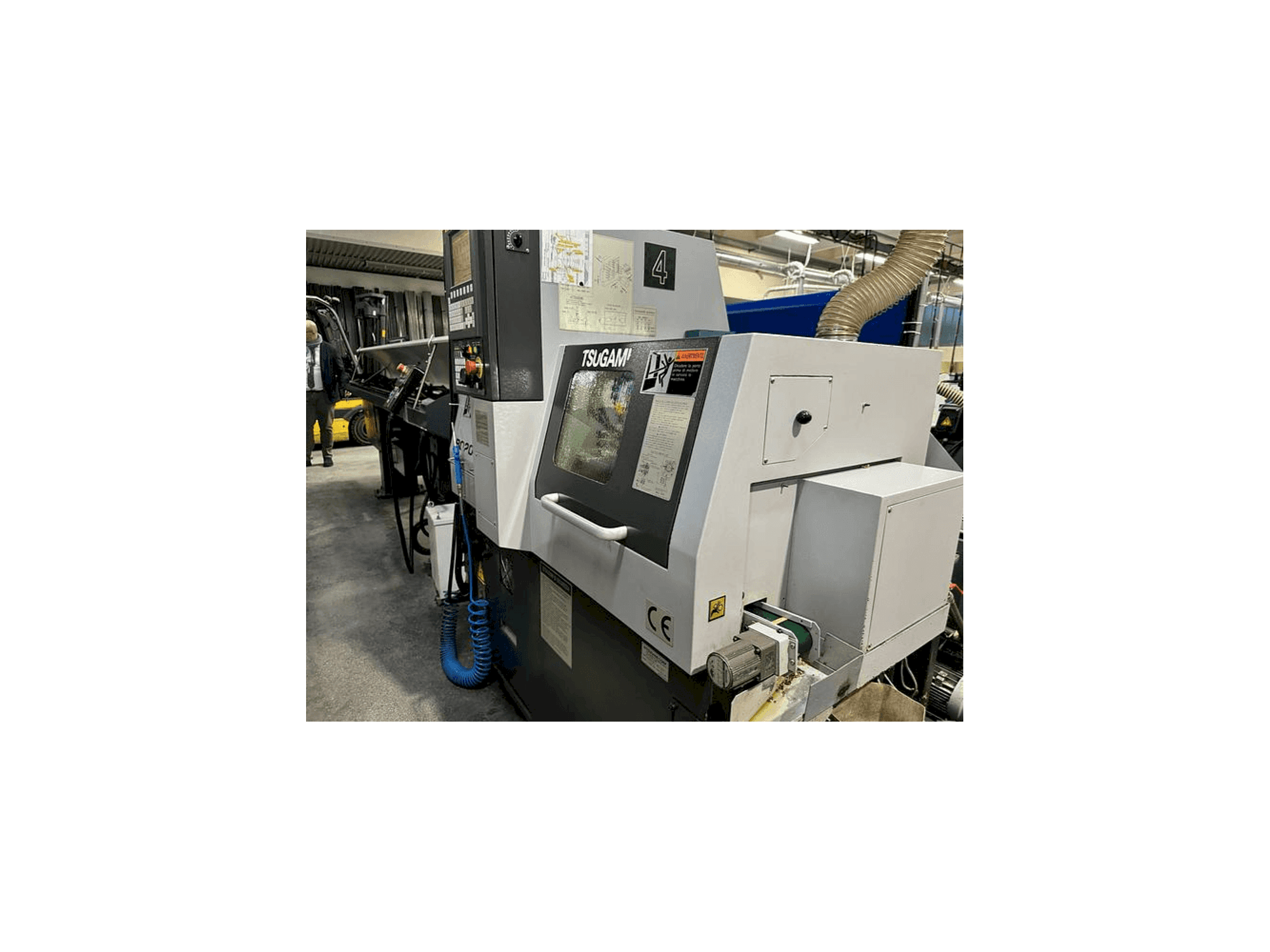 Vue de face de la machine TSUGAMI B0205E-II