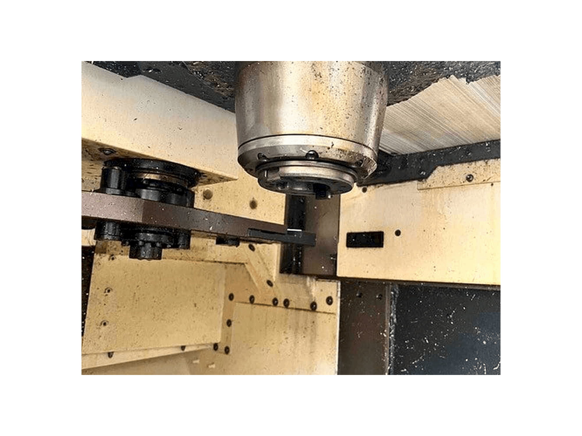 Vue de face de la machine DMG MORI CMX 50 U