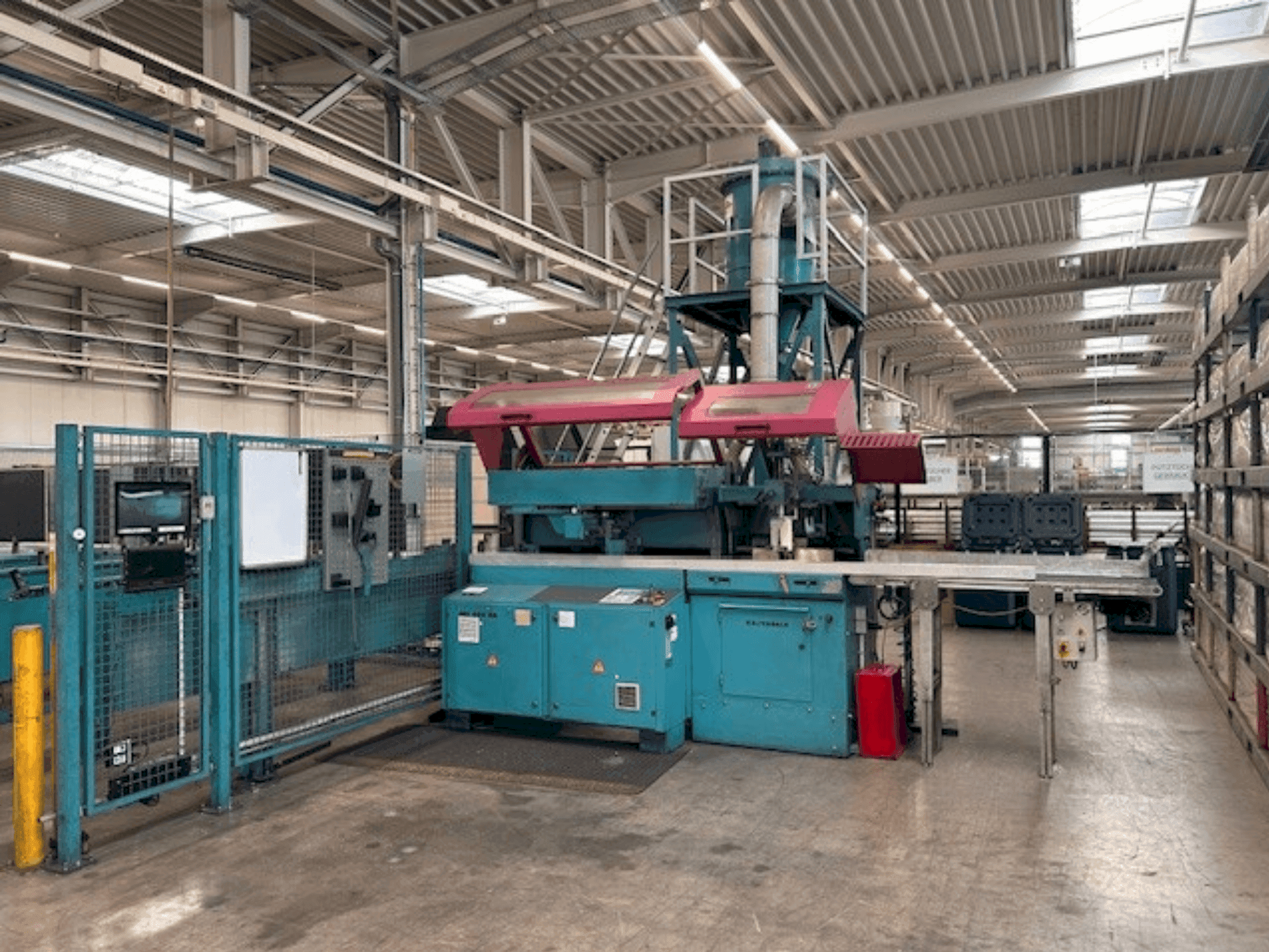 Vue de face de la machine KALTENBACH SKL 450 NA