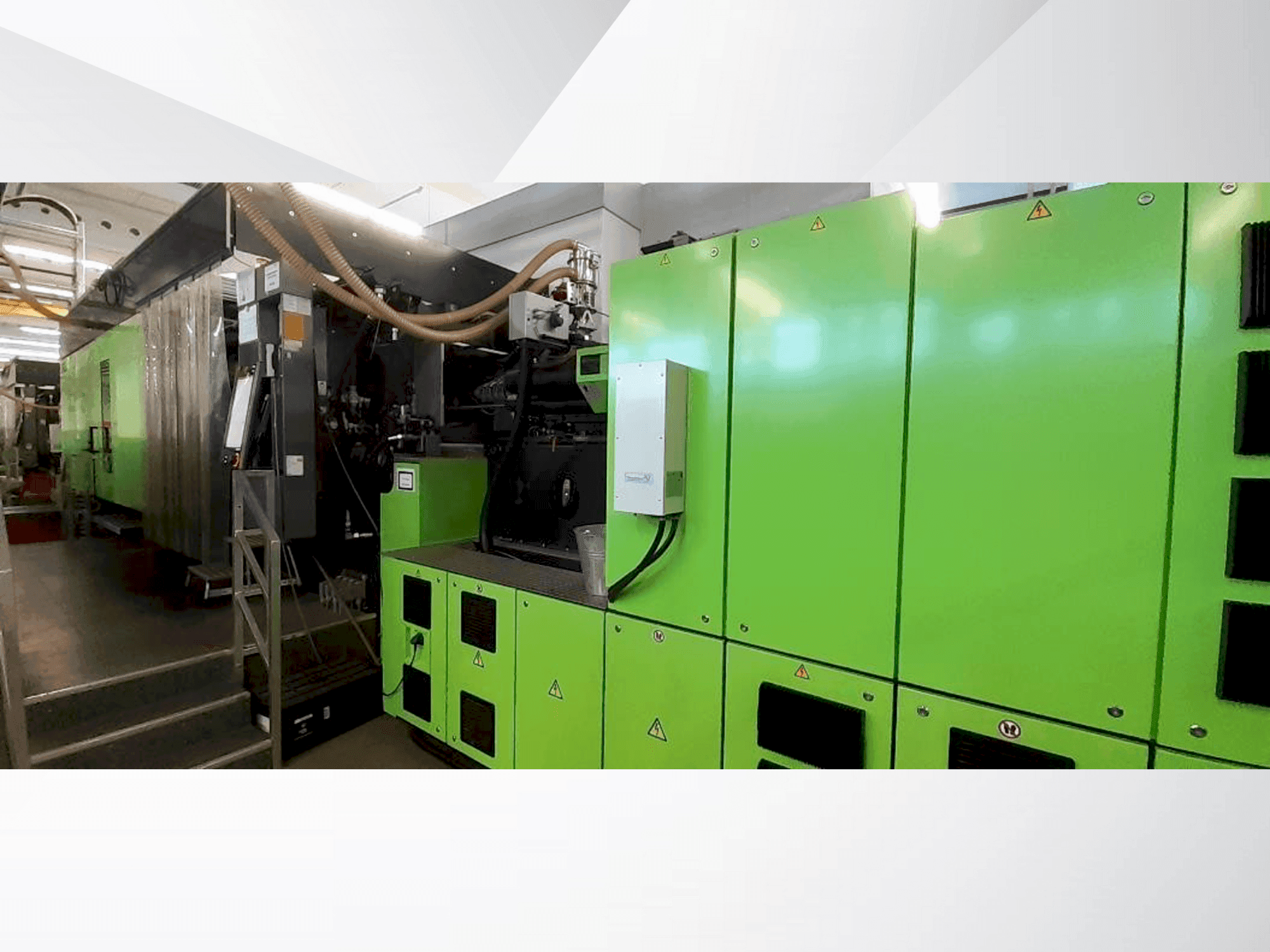 Vue de face de la machine Engel Duo 740 H / 740 M / 500 WPX combi M