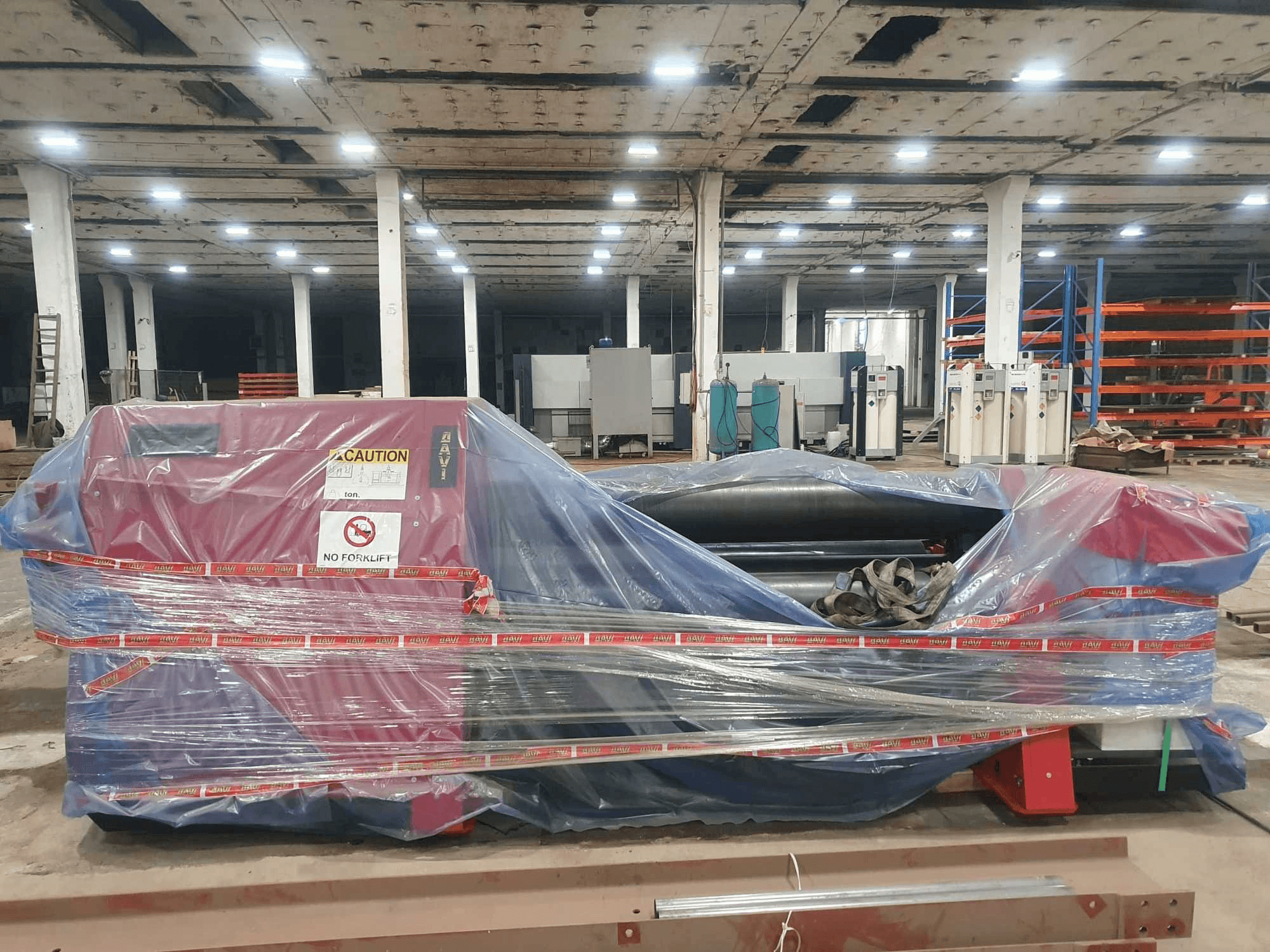 Front view of Davi MCB E20 machine